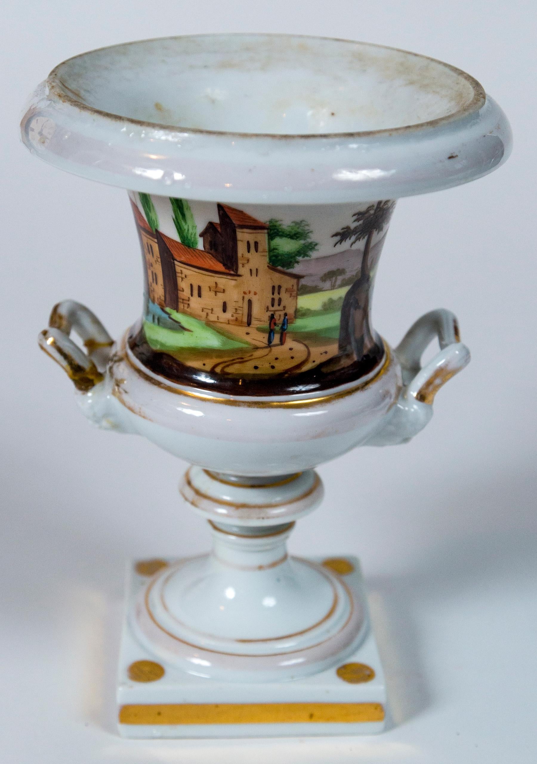 Empire Pair Old Paris 'Vieux Paris' Porcelain Urns, France, 19th Century For Sale