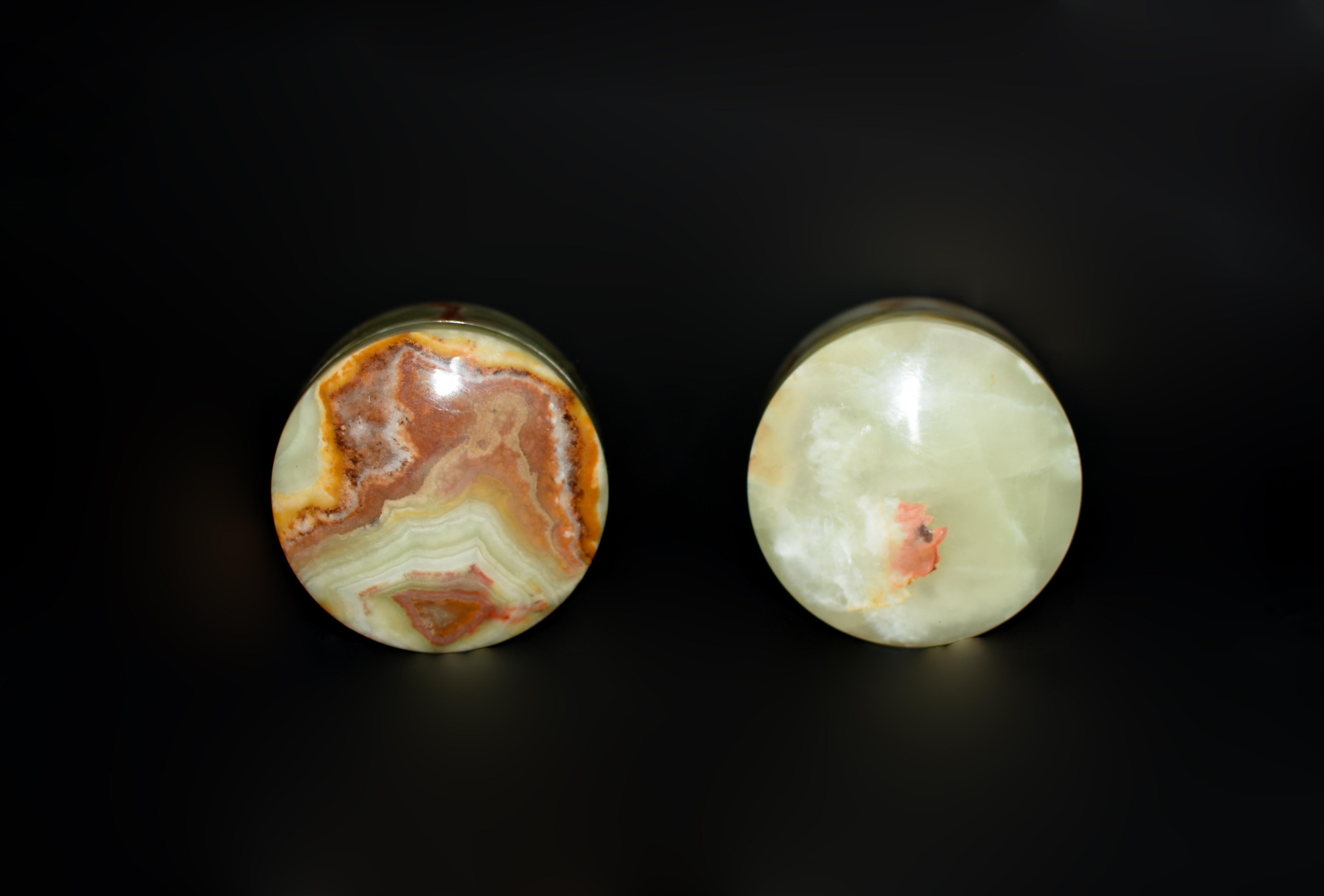 Pair Onyx Round Boxes For Sale 4