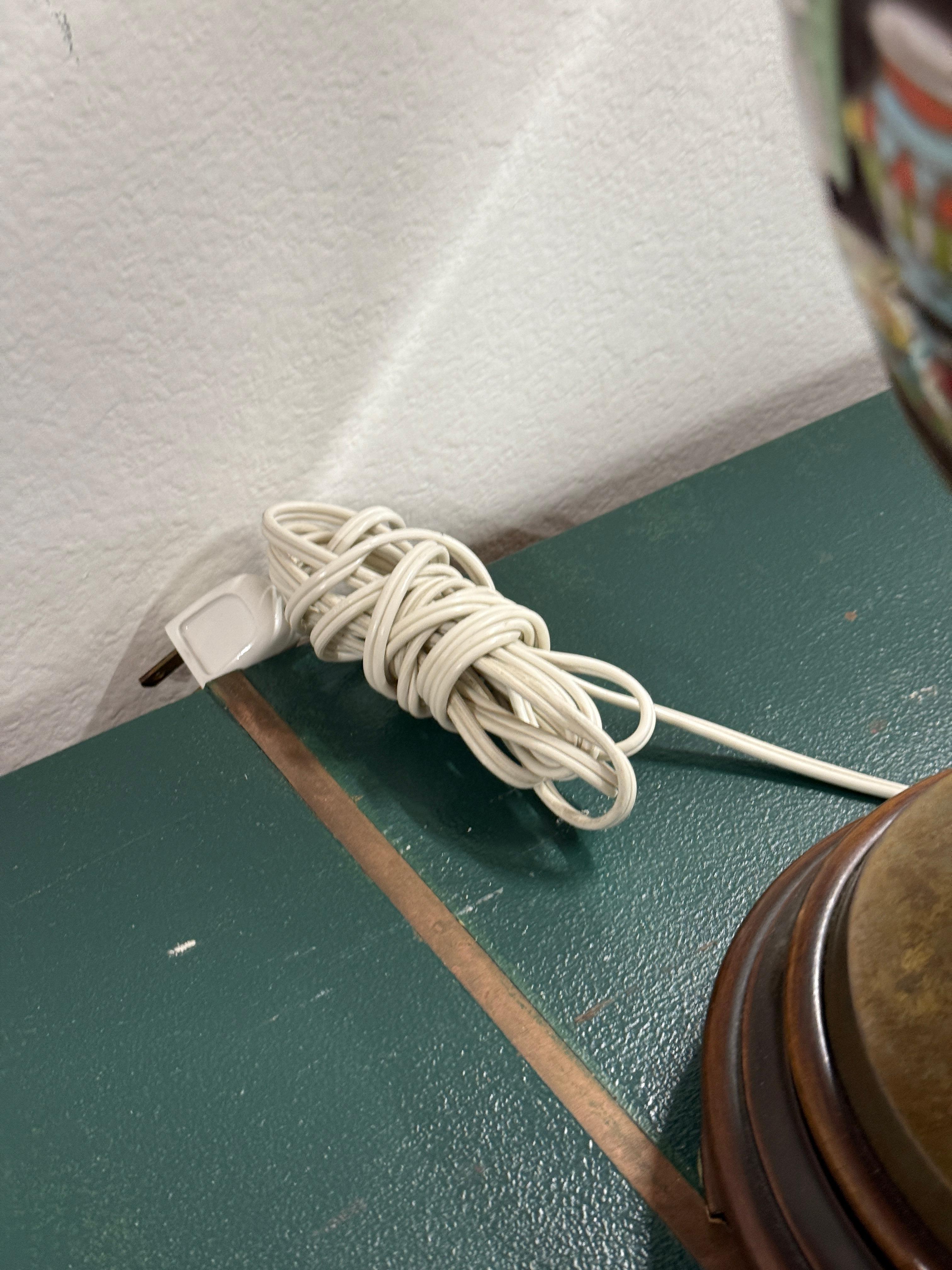 Paar chinesische Champleve-Emaille-Lampen oder Marbro-Lampen im Angebot 3