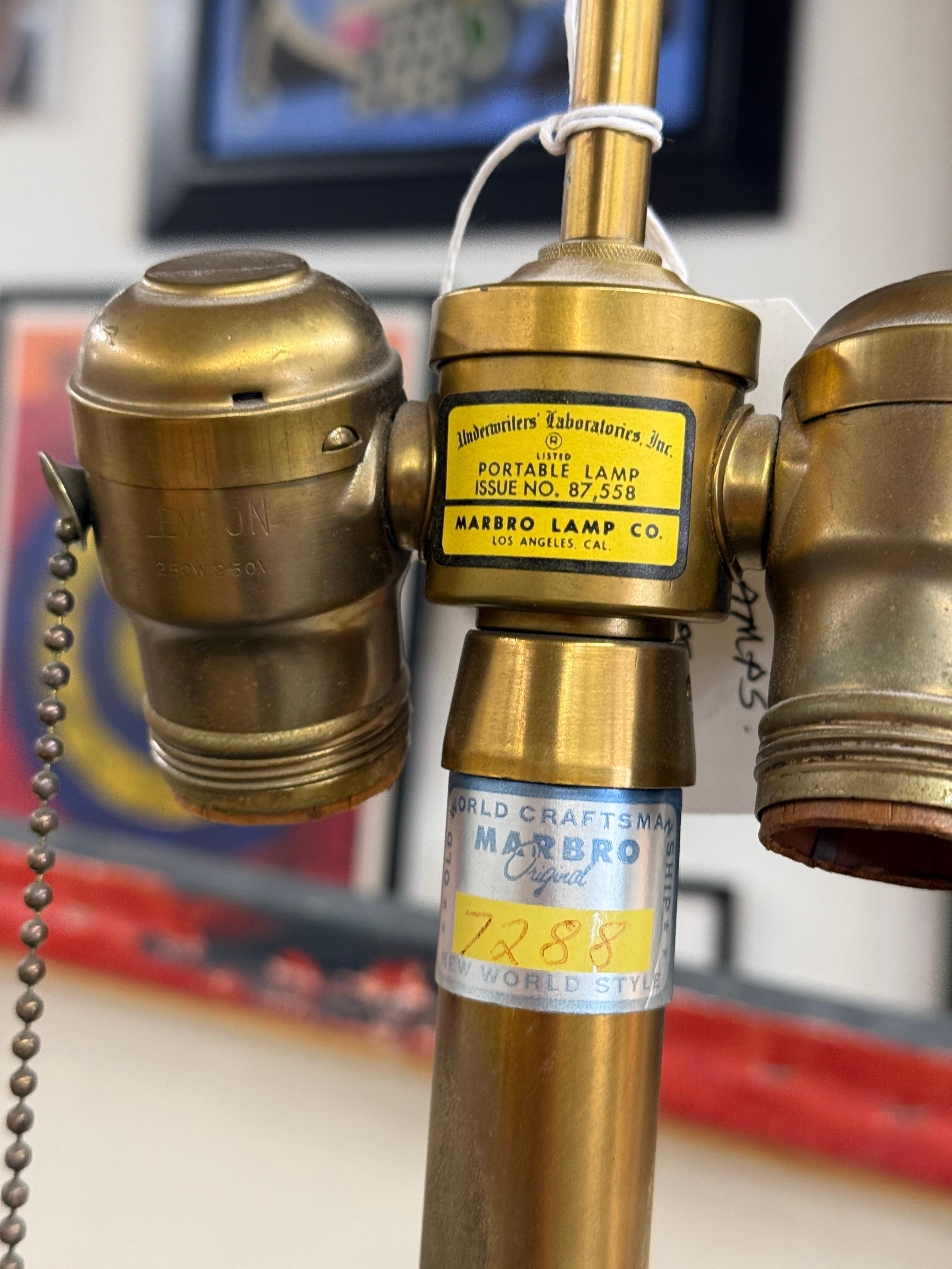 Paar chinesische Champleve-Emaille-Lampen oder Marbro-Lampen (Champlevé) im Angebot