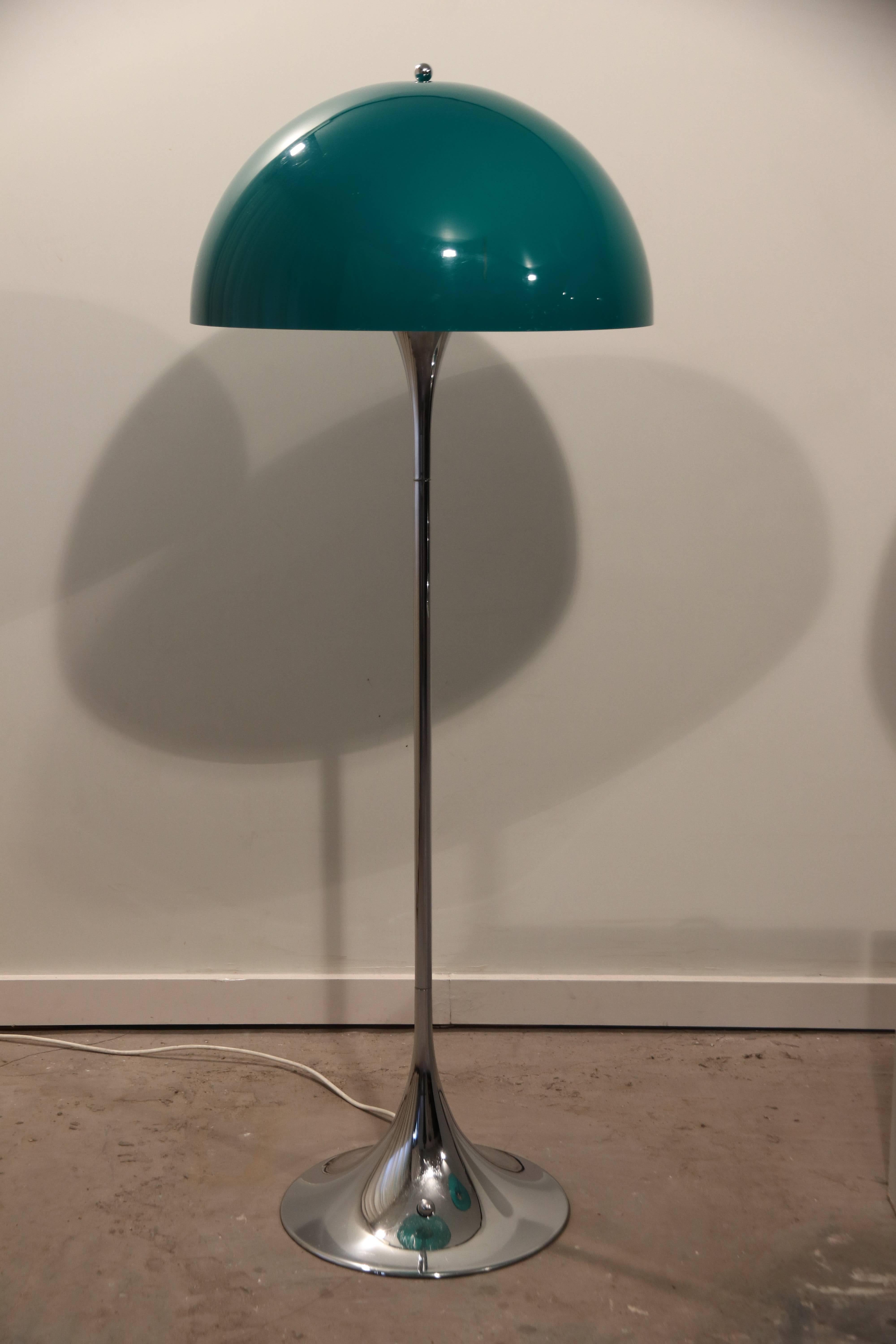 Late 20th Century Rare Green Panthella Table Light by Verner Panton for Louis Poulsen