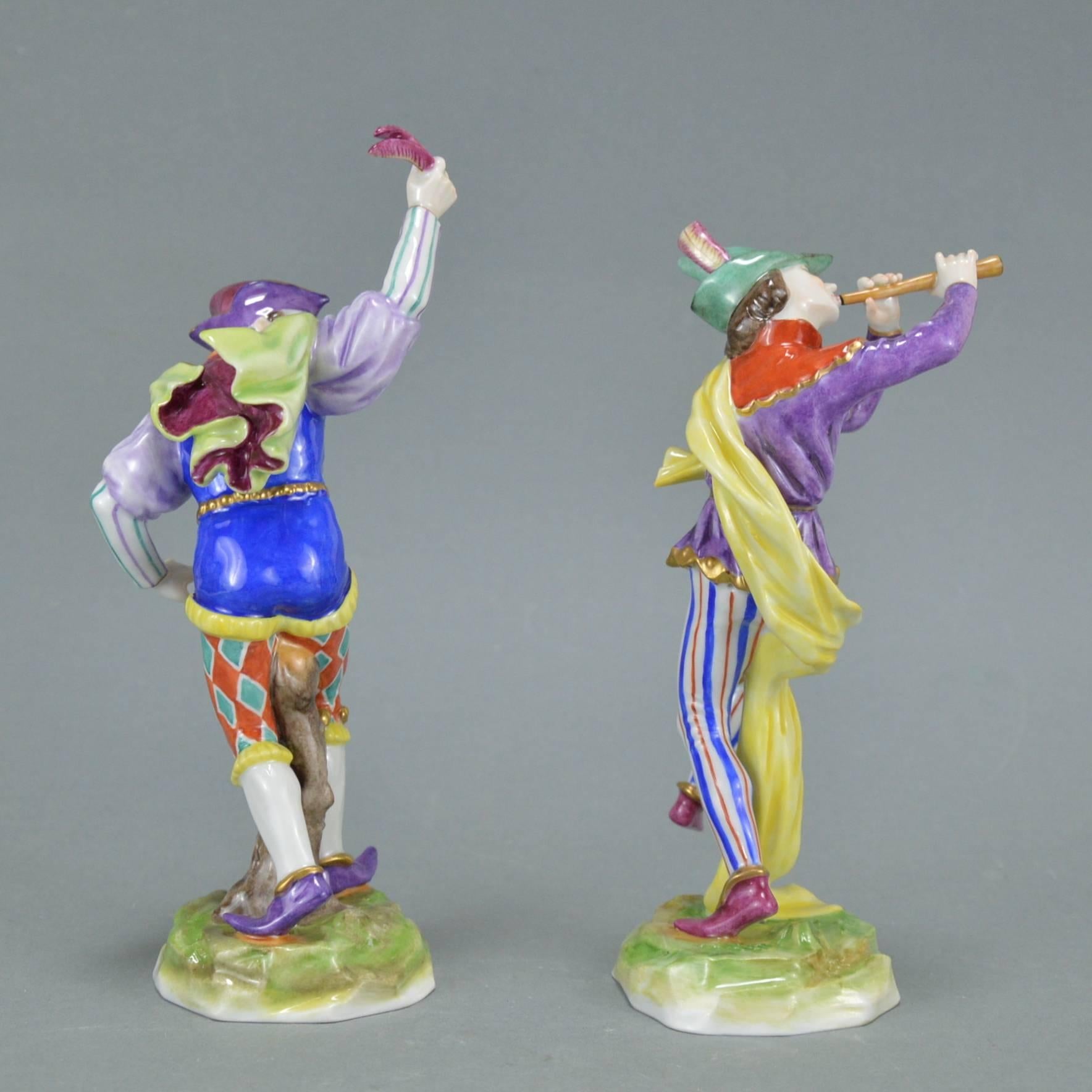 Pair or Volkstedt Porcelain Figurines Commedia Dell Arte Germany In Excellent Condition In Brussels, BE