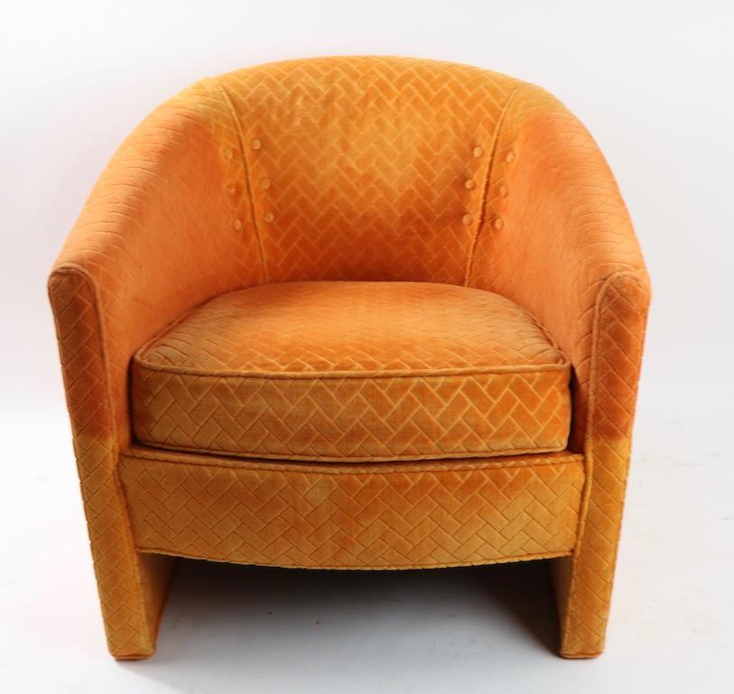 Pair of Orange Tub Chairs by Century Hickory Furniture  After Milo Baughman In Good Condition In New York, NY