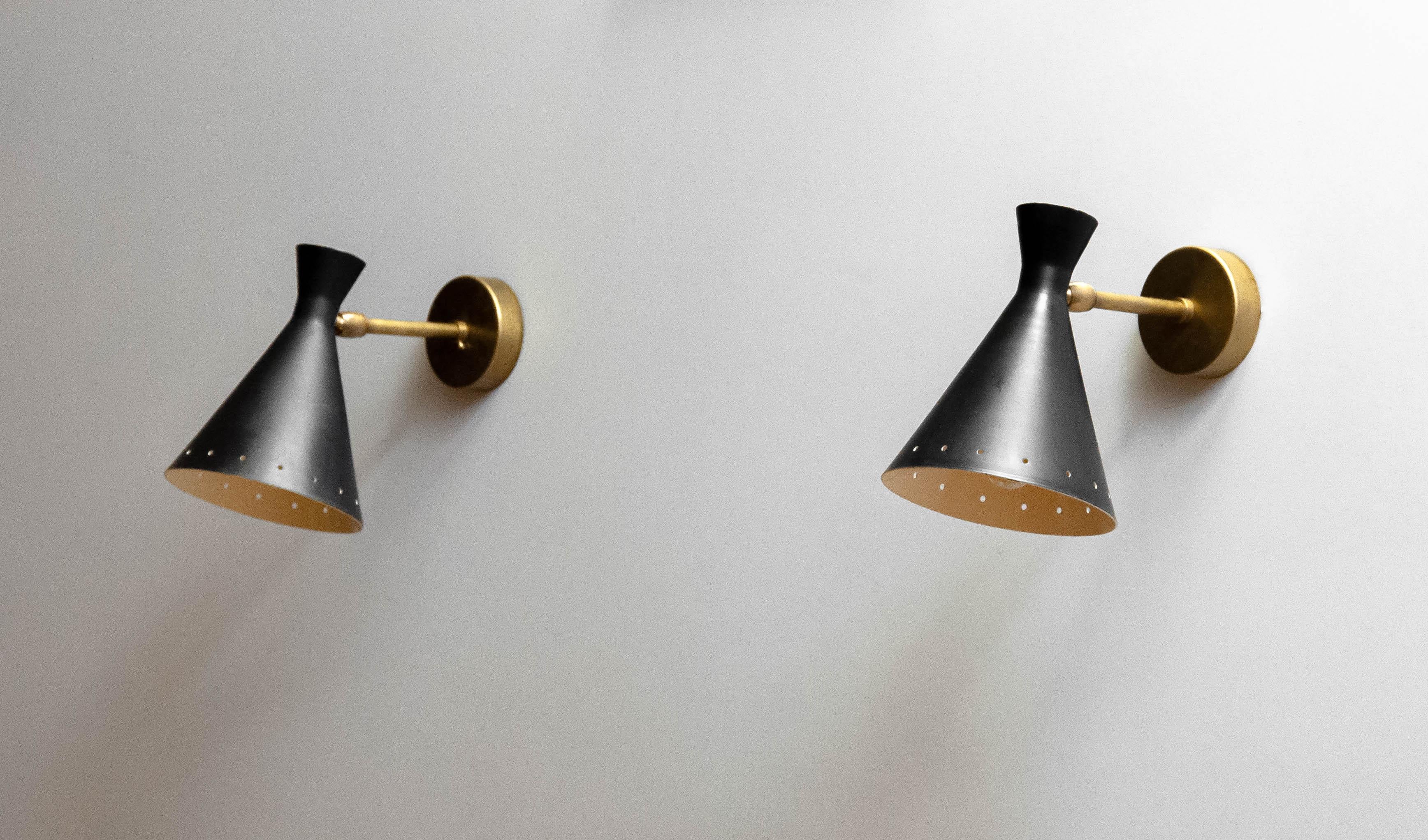 Pair Original Italian Black Brass Wall Lights Attributed To Stilnovo Italy 1950s 4