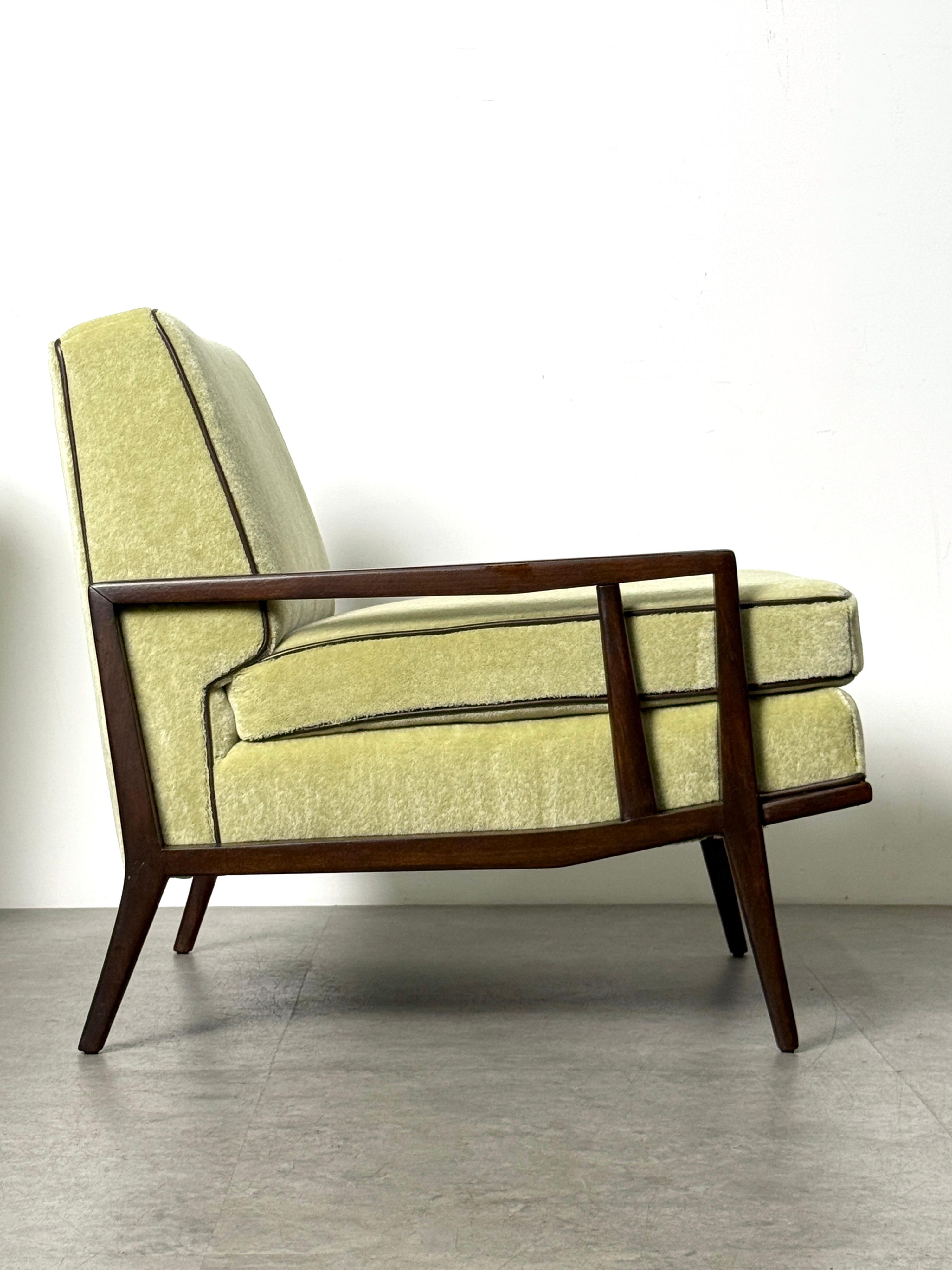 Pair Original Paul McCobb Custom Craft Directional Lounge Chairs in Mahogany For Sale 1