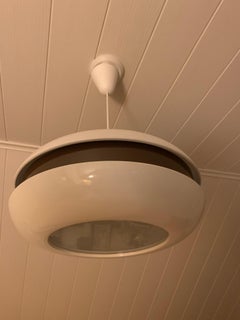 Pair Orno ”Heikki Turunen” model 961-175.