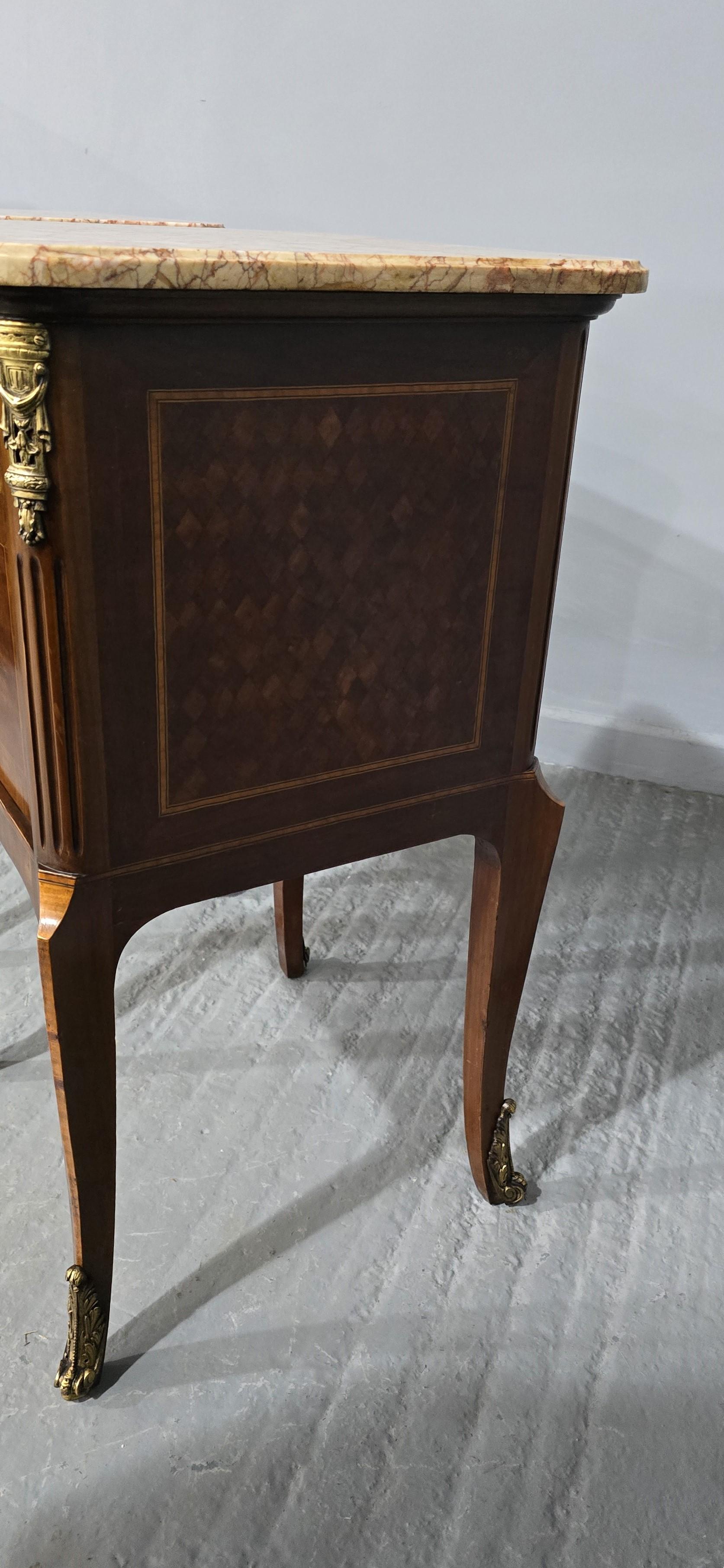 Pair Oversized French Bedside Lamp Cabinets For Sale 3