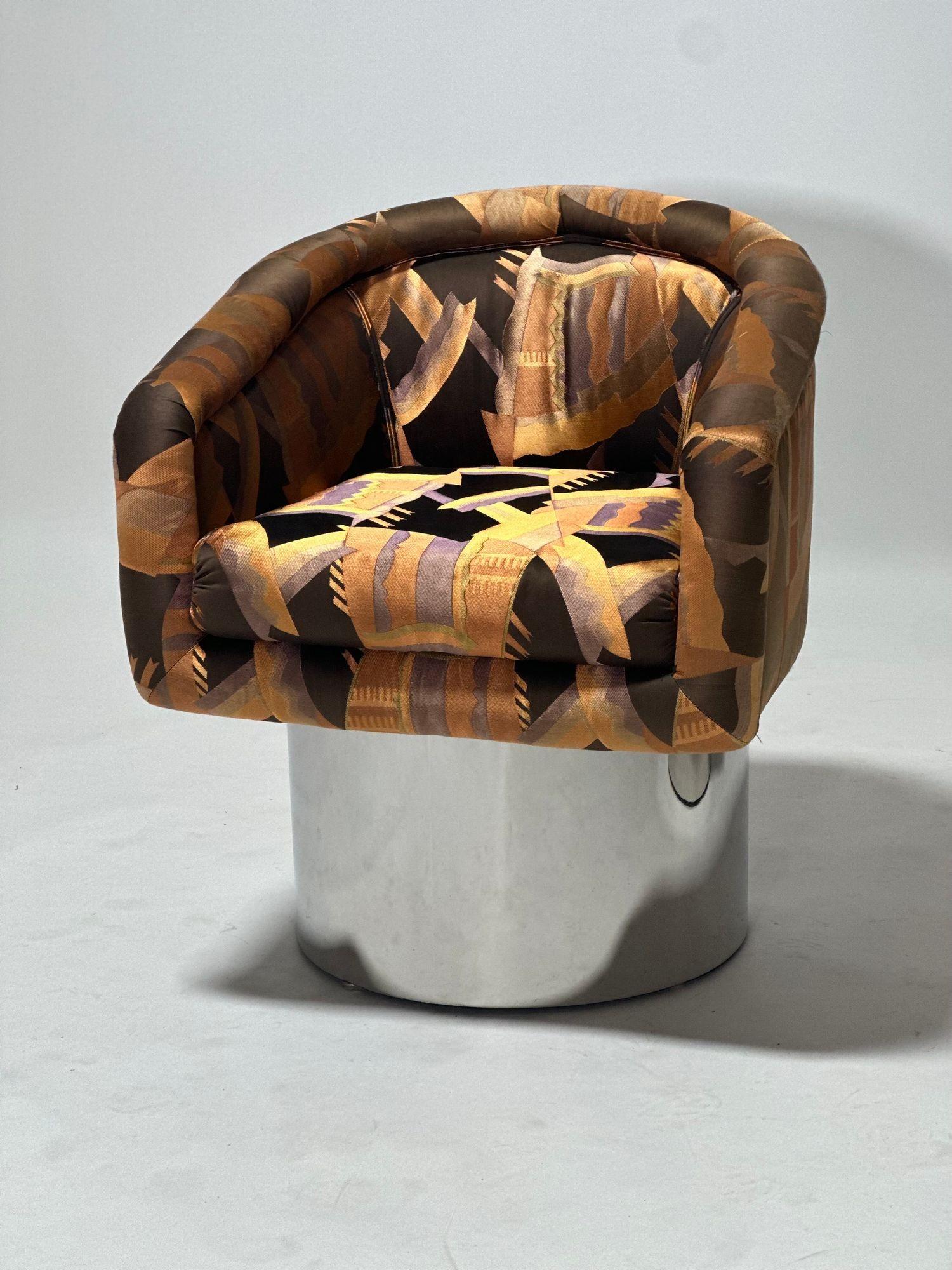 Paar Pace Edelstahl-Lounge-Drehstühle, 1970 im Angebot 2