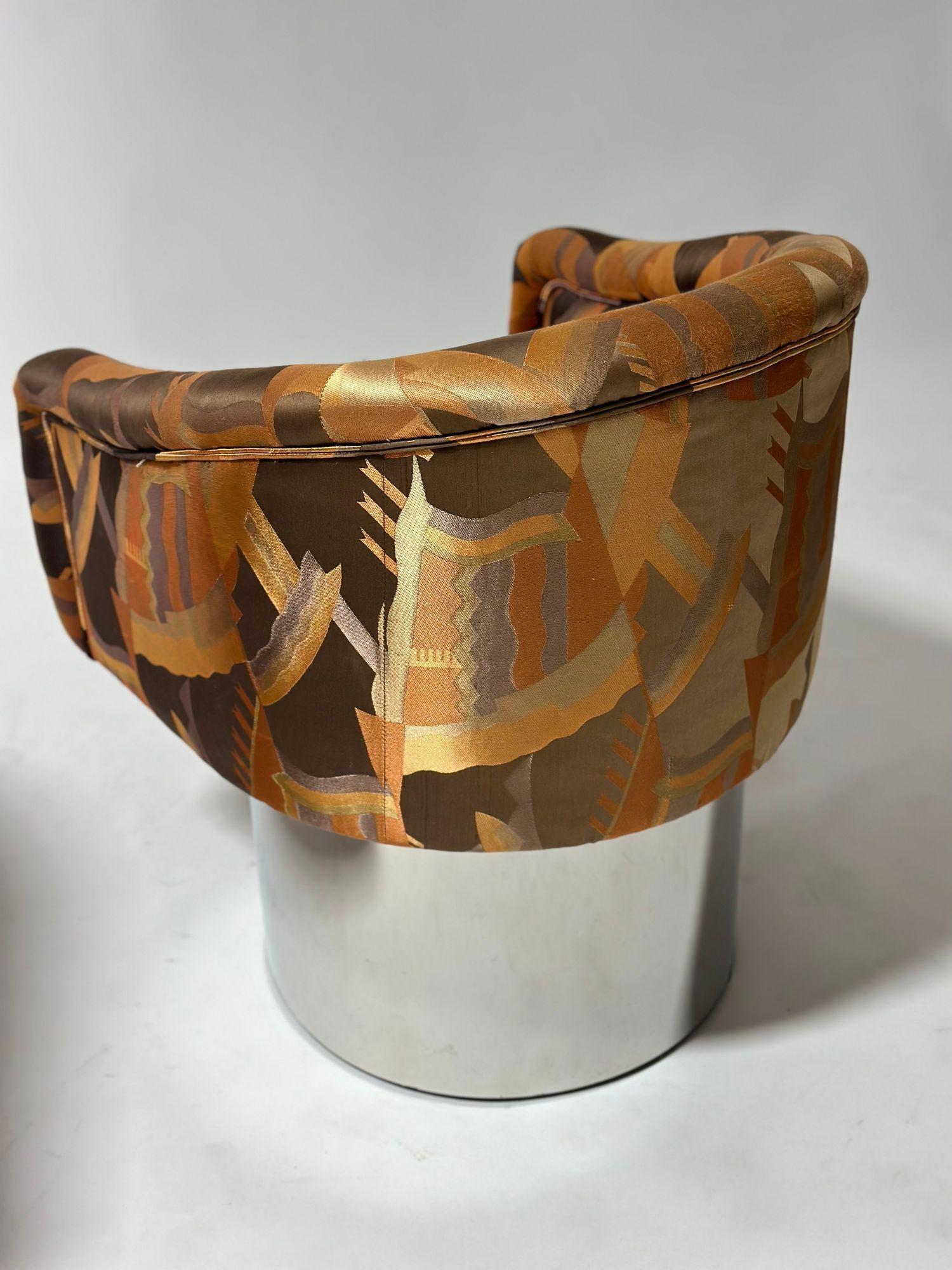 Paar Pace Edelstahl-Lounge-Drehstühle, 1970 im Angebot 3