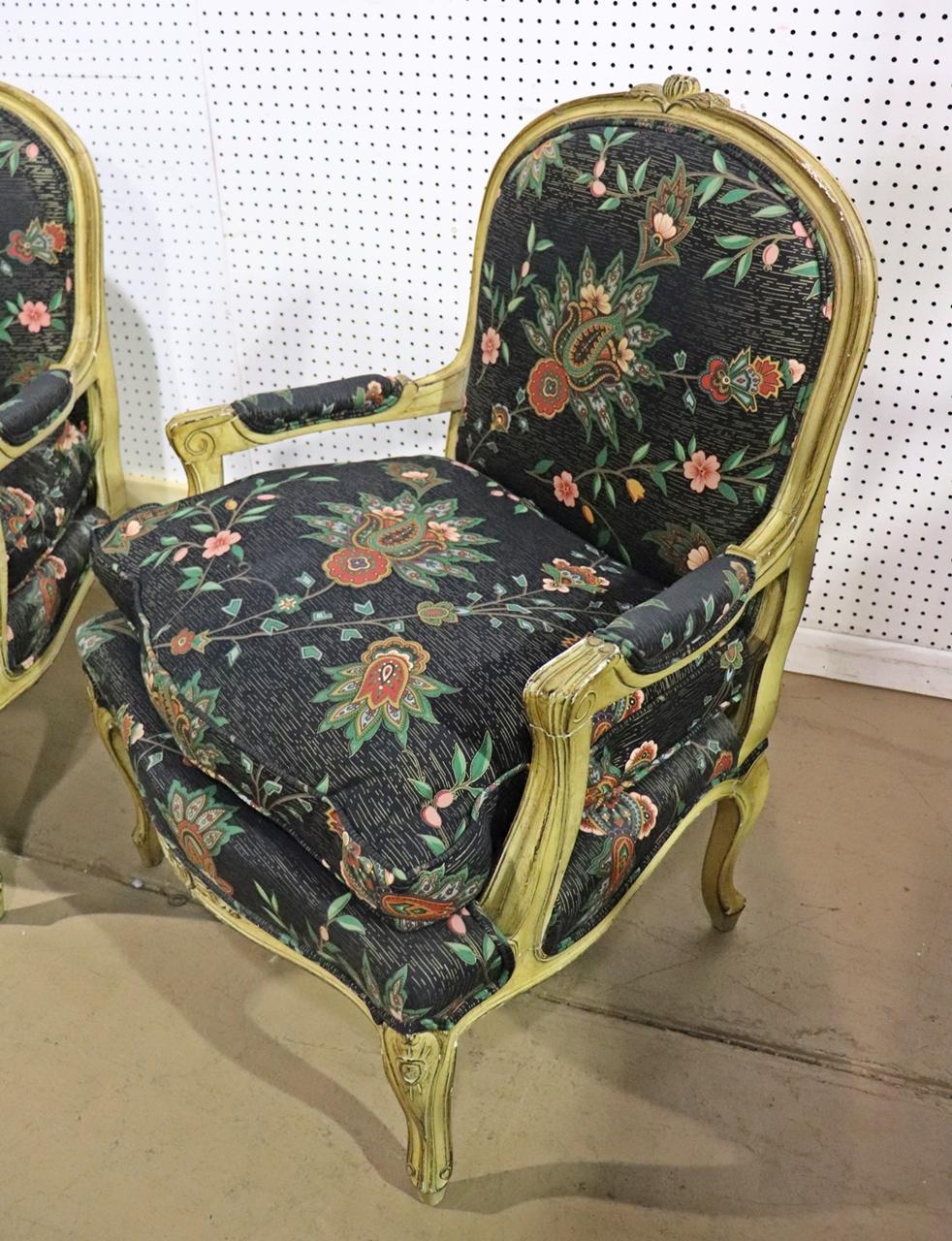 Pair Paint Decorated French Louis XV Armchairs Fauteuils circa 1950s In Good Condition For Sale In Swedesboro, NJ