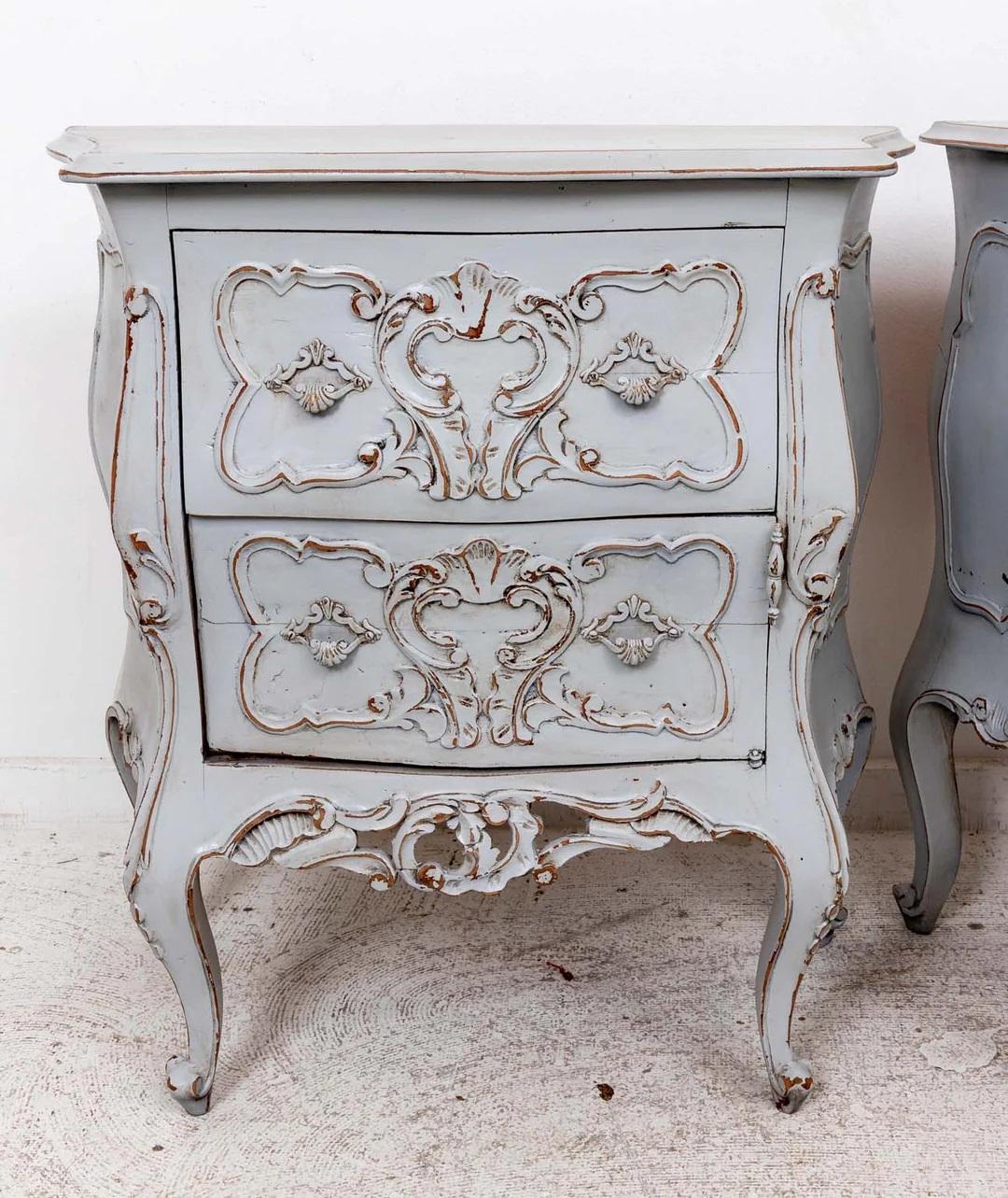 Pair Painted Distressed End Tables 2