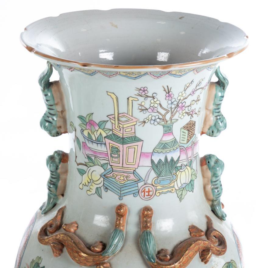 Pair Palatial Chinese Famille Rose Porcelain Vases In Good Condition For Sale In New York, NY
