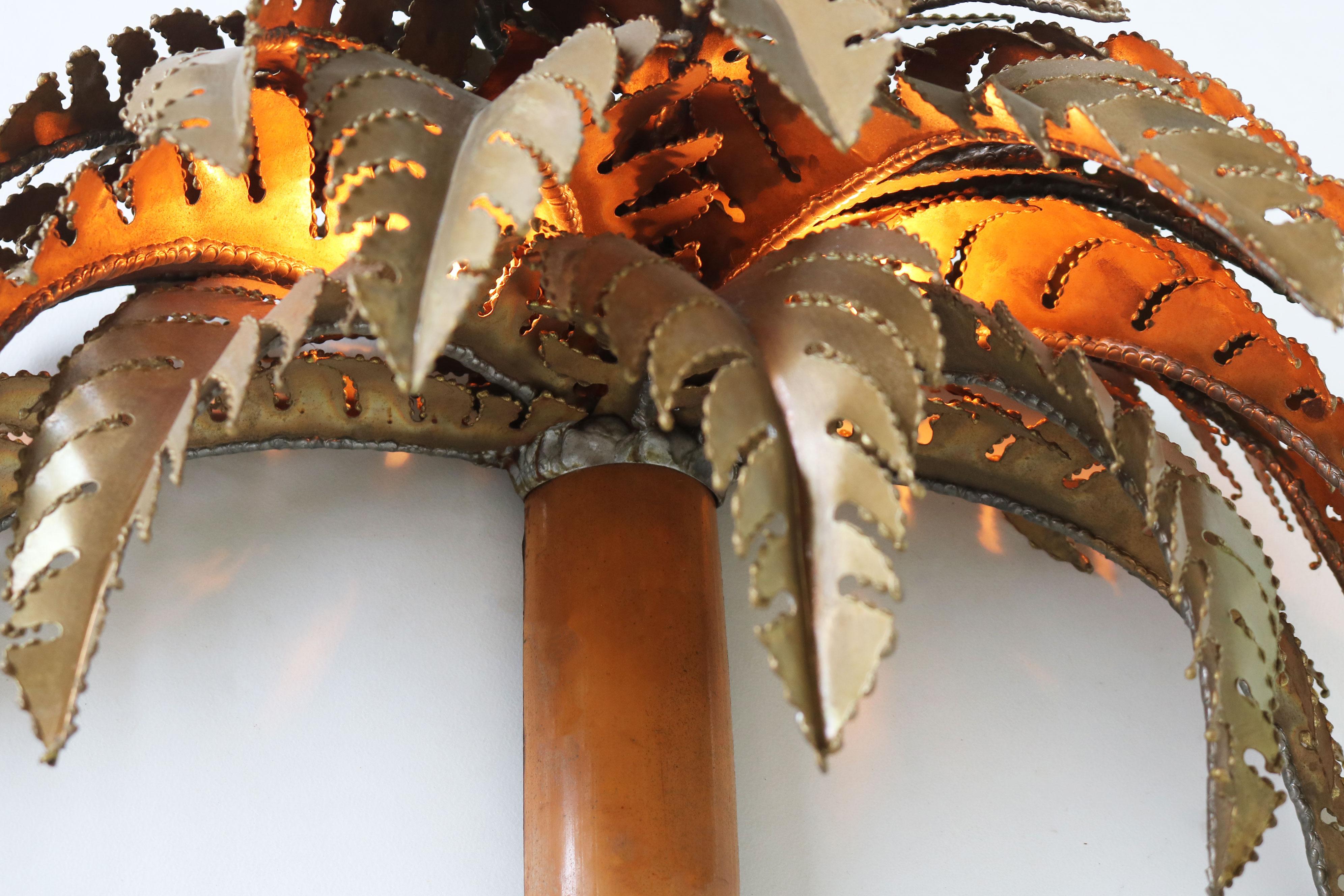 Ein Paar Palm Wandleuchten / Wandleuchter von Christian Techoueyres für Maison Jansen (Ende des 20. Jahrhunderts) im Angebot