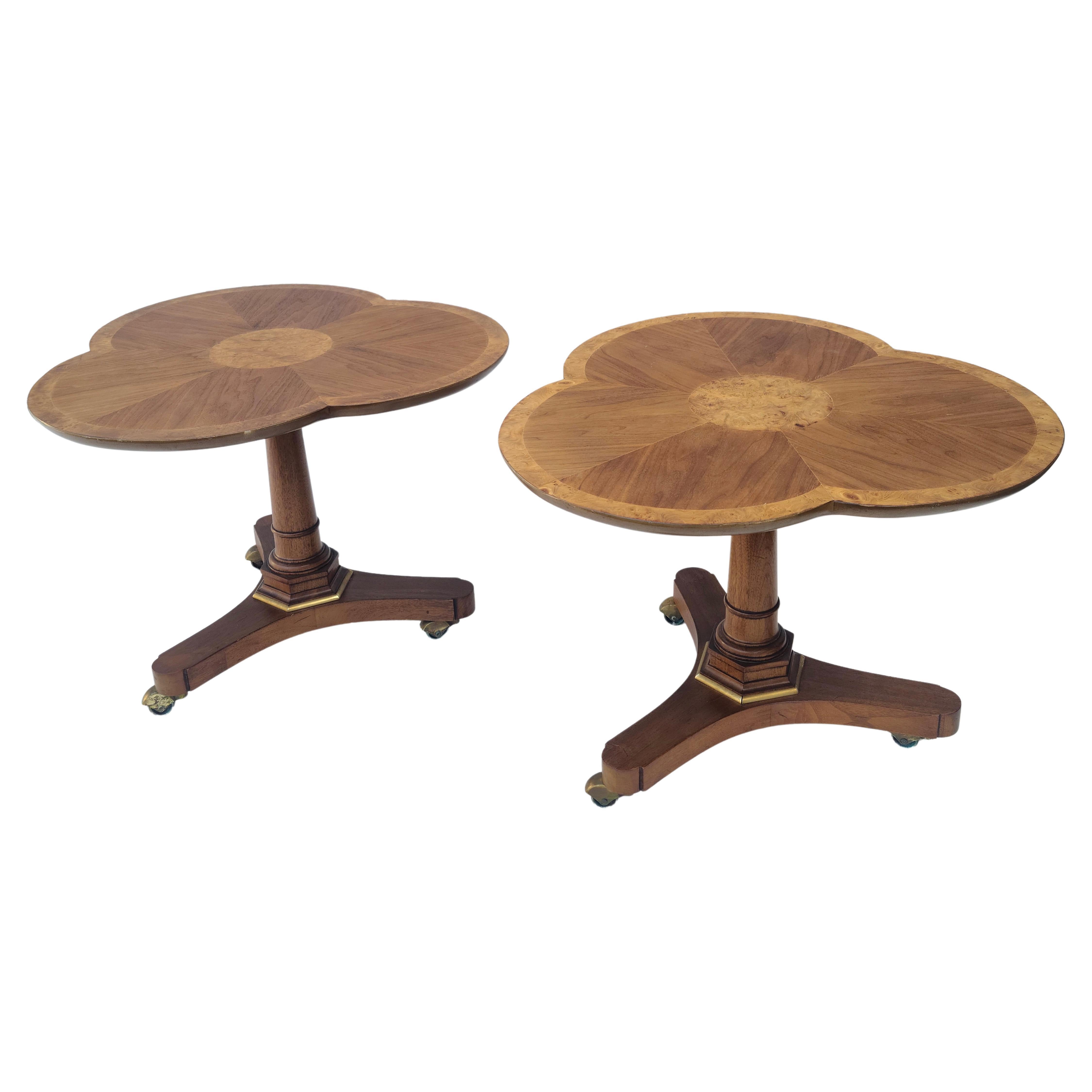 Pair Pansy Flower Gueridon Tables Walnut & Burl in the Style of Baker Furniture In Good Condition For Sale In Fraser, MI
