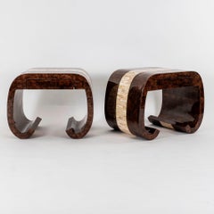 Paire de tables d'extrémité en parchemin et corne tesselée