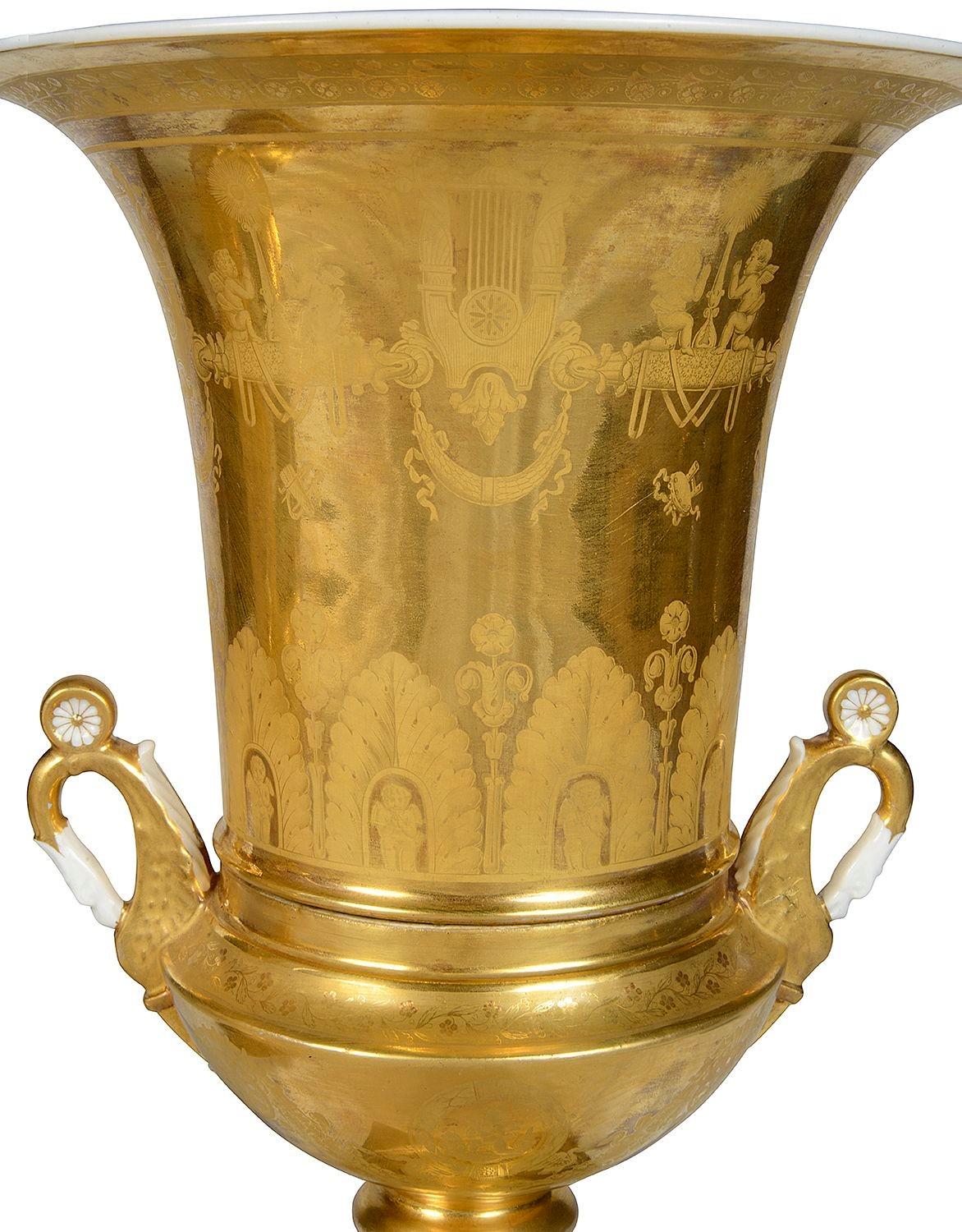Pair Paris porcelain gilded urns, circa 1880 In Good Condition For Sale In Brighton, Sussex