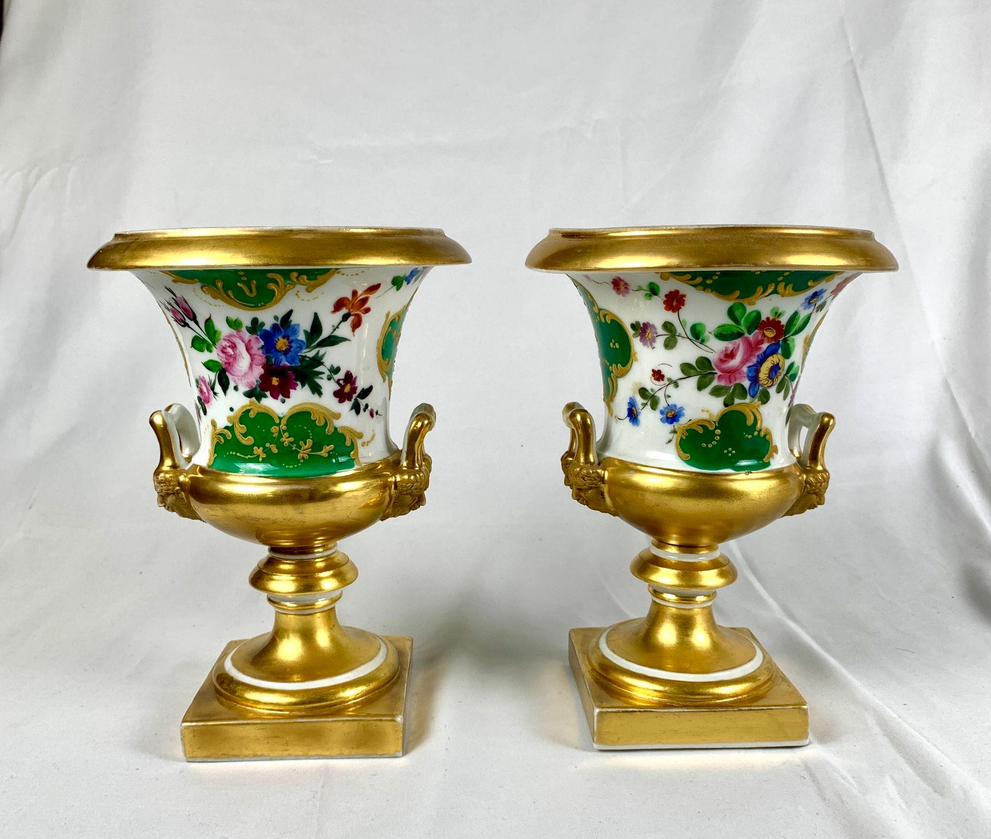 Pair Paris Porcelain Hand Painted Mantle Urns In Excellent Condition For Sale In Katonah, NY