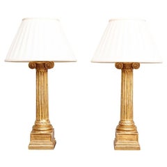 Paire de lampes de table à colonne dorée Minerva de Paul Ferrante