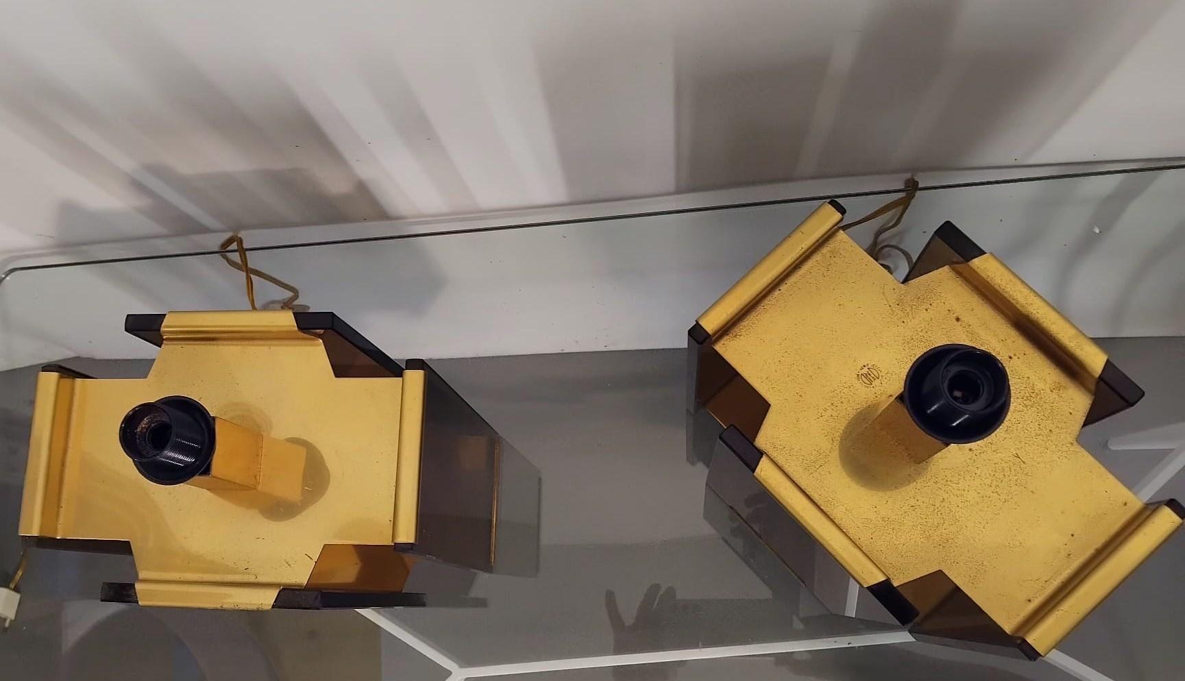 Paire de lampes de table en laiton et verre fumé Paul Hanson par Fratelli Melani Italie 1970 en vente 4