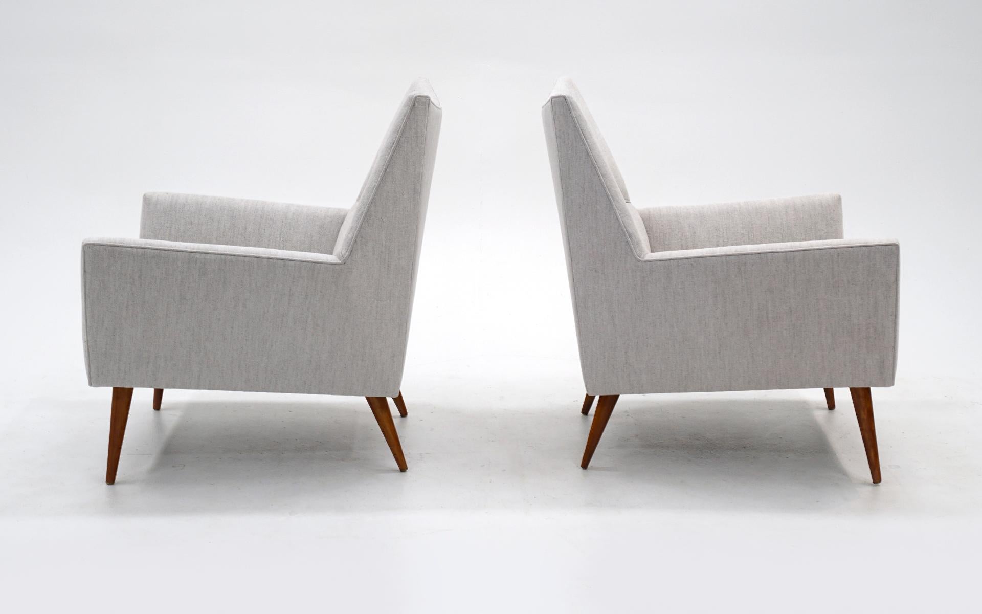 Mid-Century Modern Pair of Paul McCobb Squirm Lounge Chairs, Holy Hunt Fabric, Excellent Condition