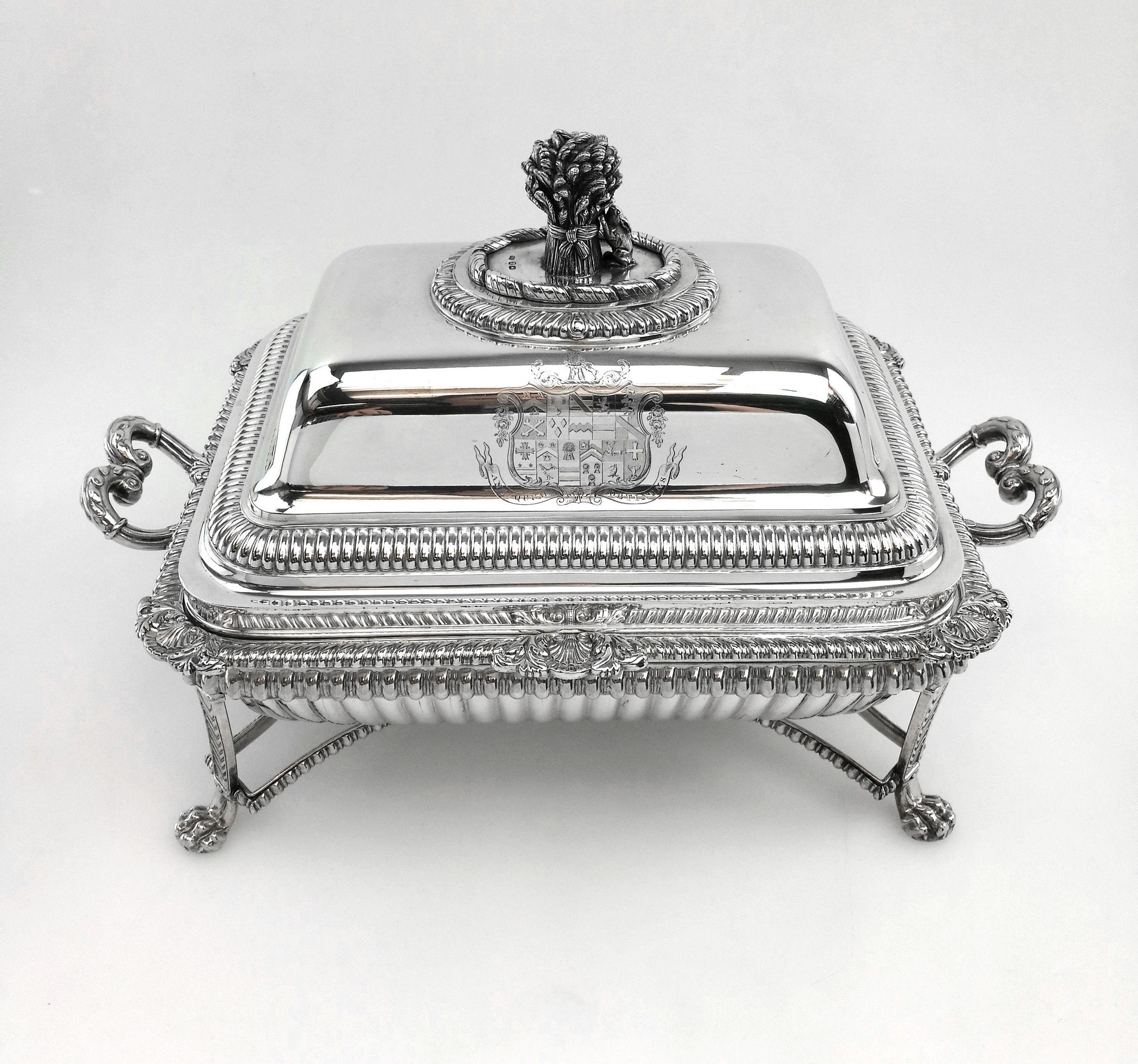 English Pair Paul Storr Georgian Sterling Silver Entree Dishes on Stands 1810 Serving