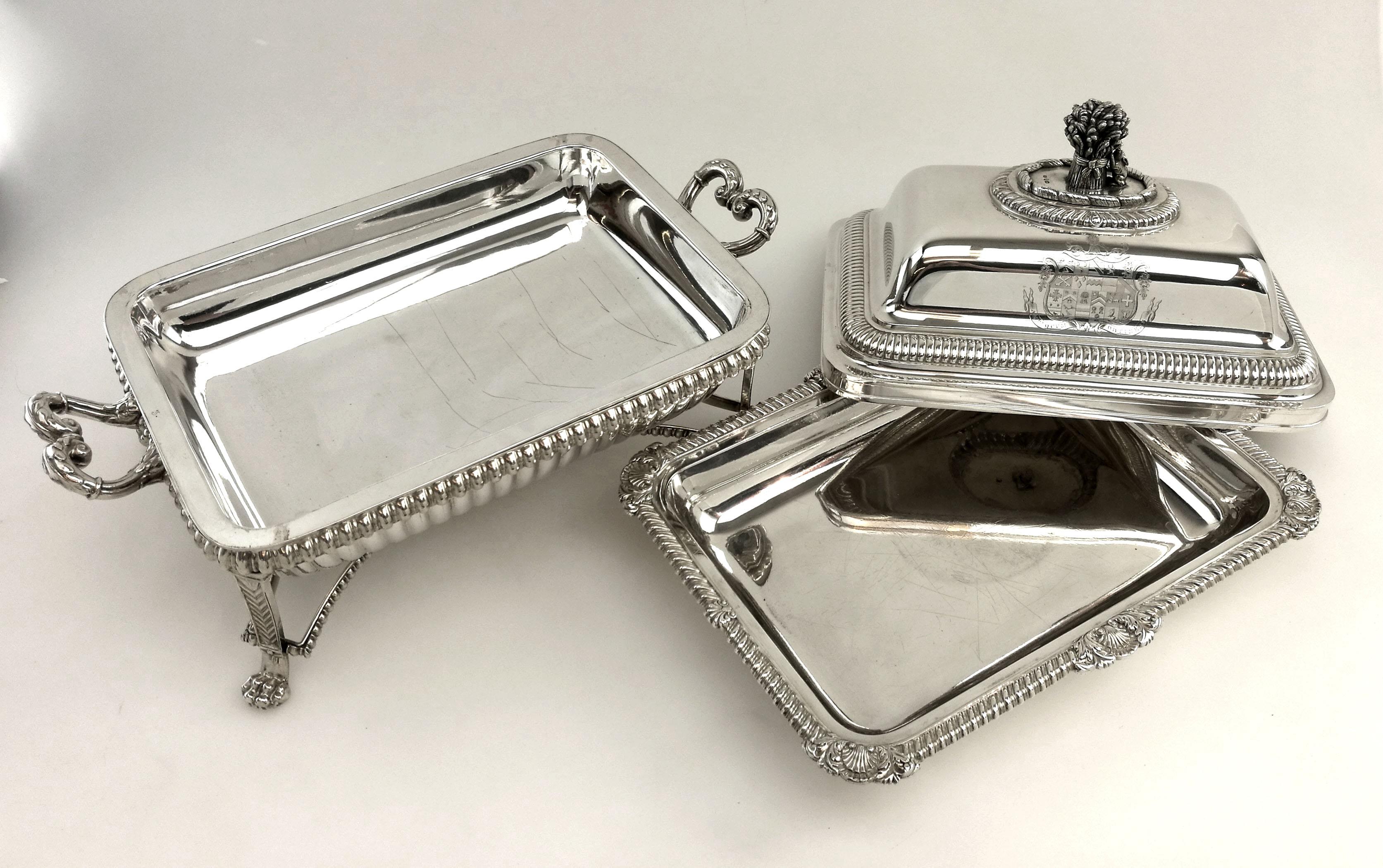 Pair Paul Storr Georgian Sterling Silver Entree Dishes on Stands 1810 Serving 1