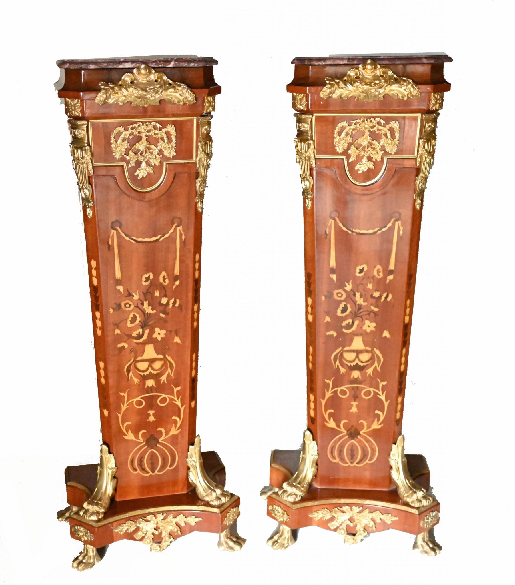 Paire de piédestaux de tables hautes Empire français incrustés en vente 2