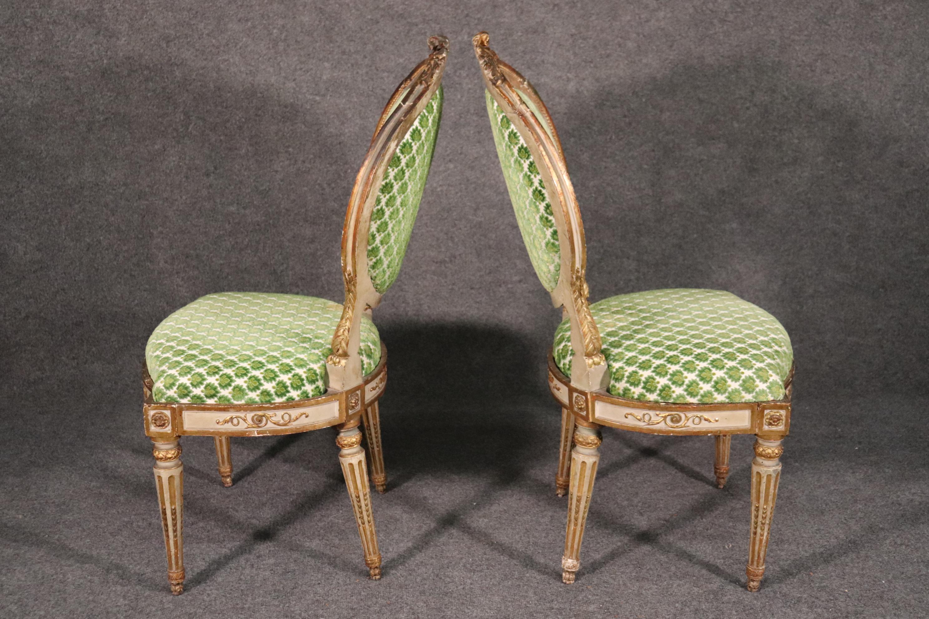 Pair of Period French 1780s Era Louis XVI Paint Decorated Gilded Side Chairs In Good Condition In Swedesboro, NJ