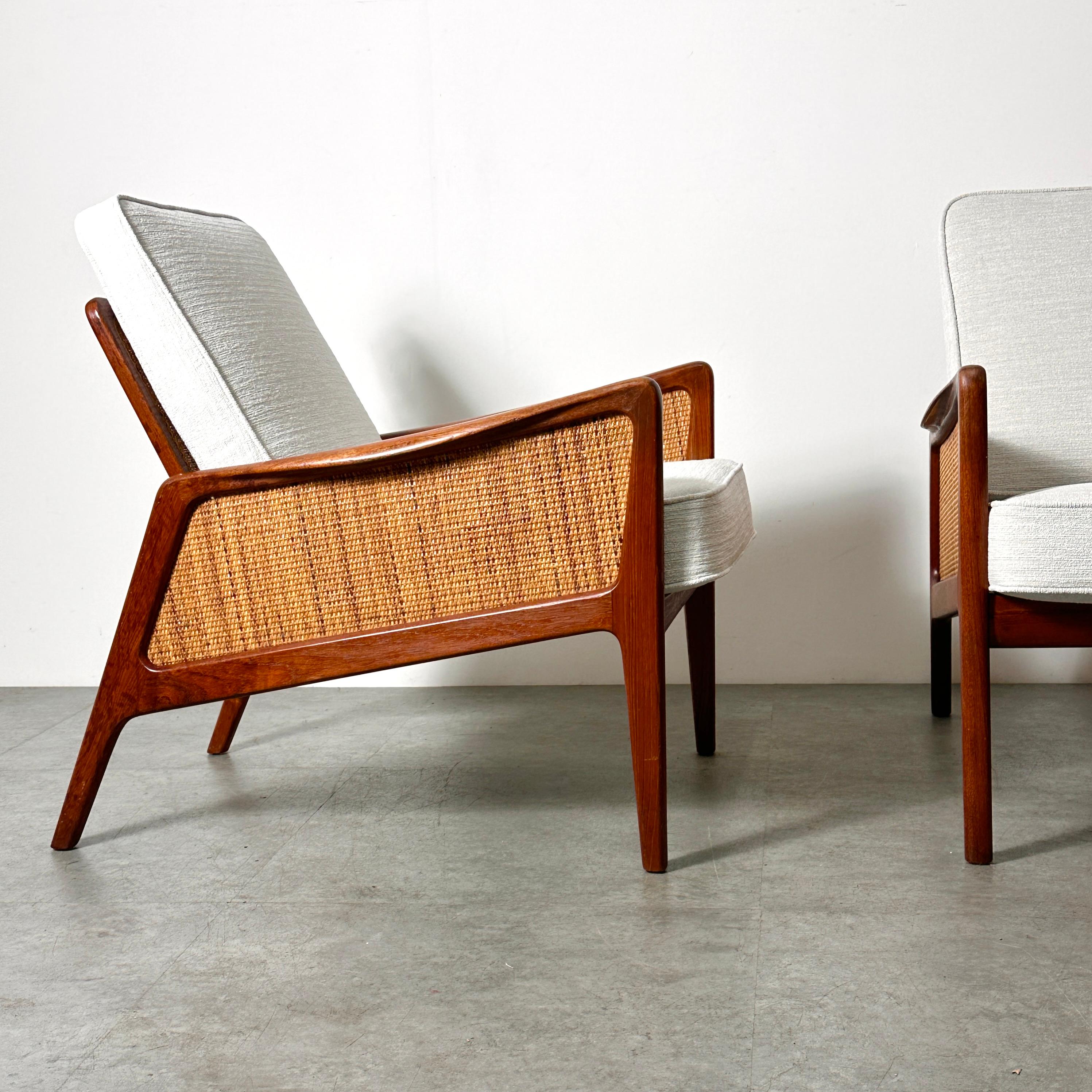 Pair Peter Hvidt & Orla Molgaard Nielsen Model FD 151 Teak & Cane Lounge Chairs 4