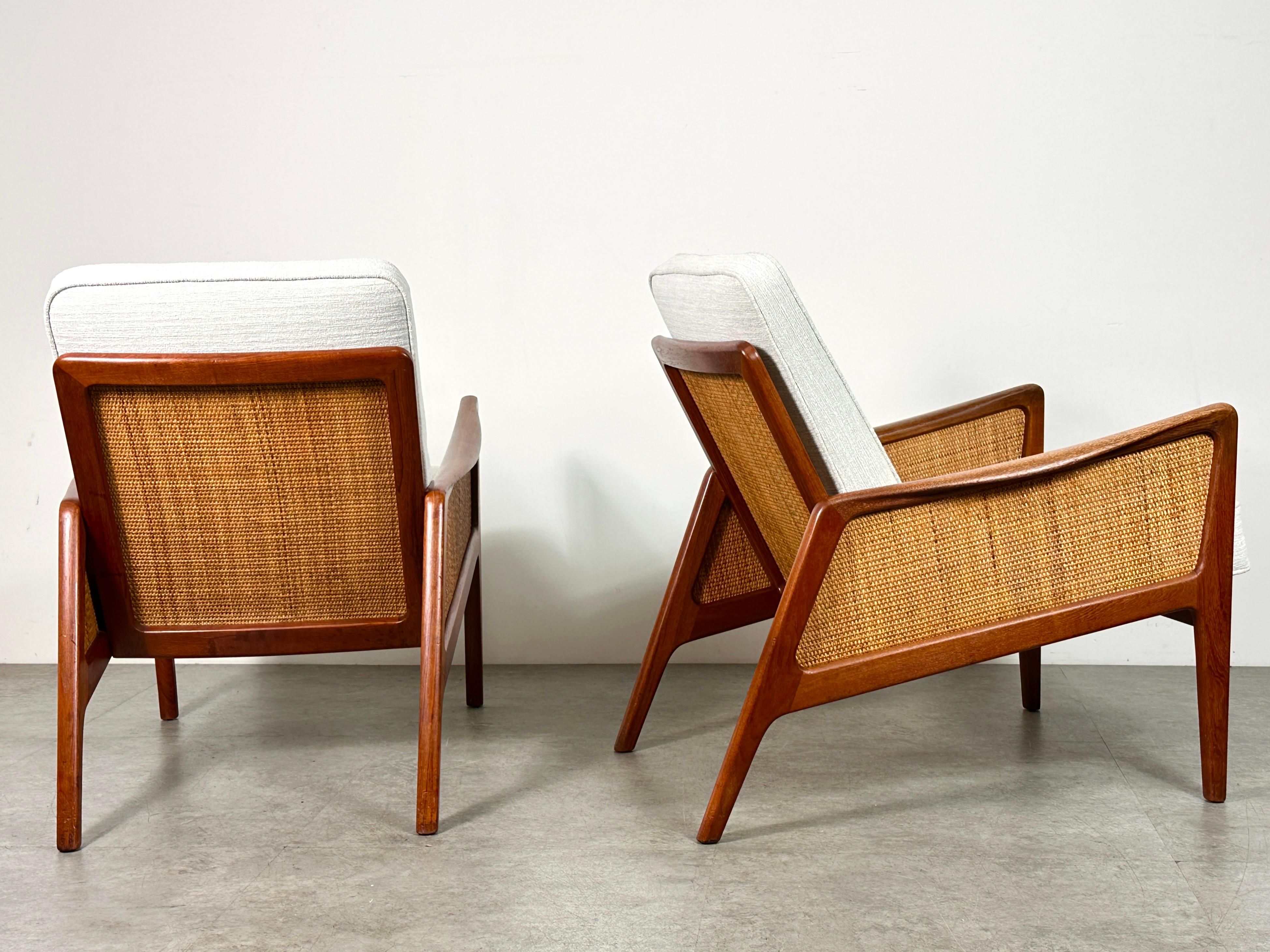 Pair Peter Hvidt & Orla Molgaard Nielsen Model FD 151 Teak & Cane Lounge Chairs In Good Condition In Troy, MI