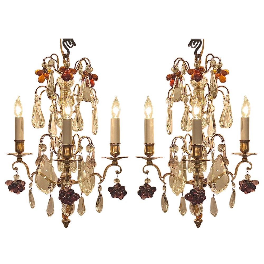 Paire de petits lustres anciens en cristal et bronze de Baccarat, vers 1890