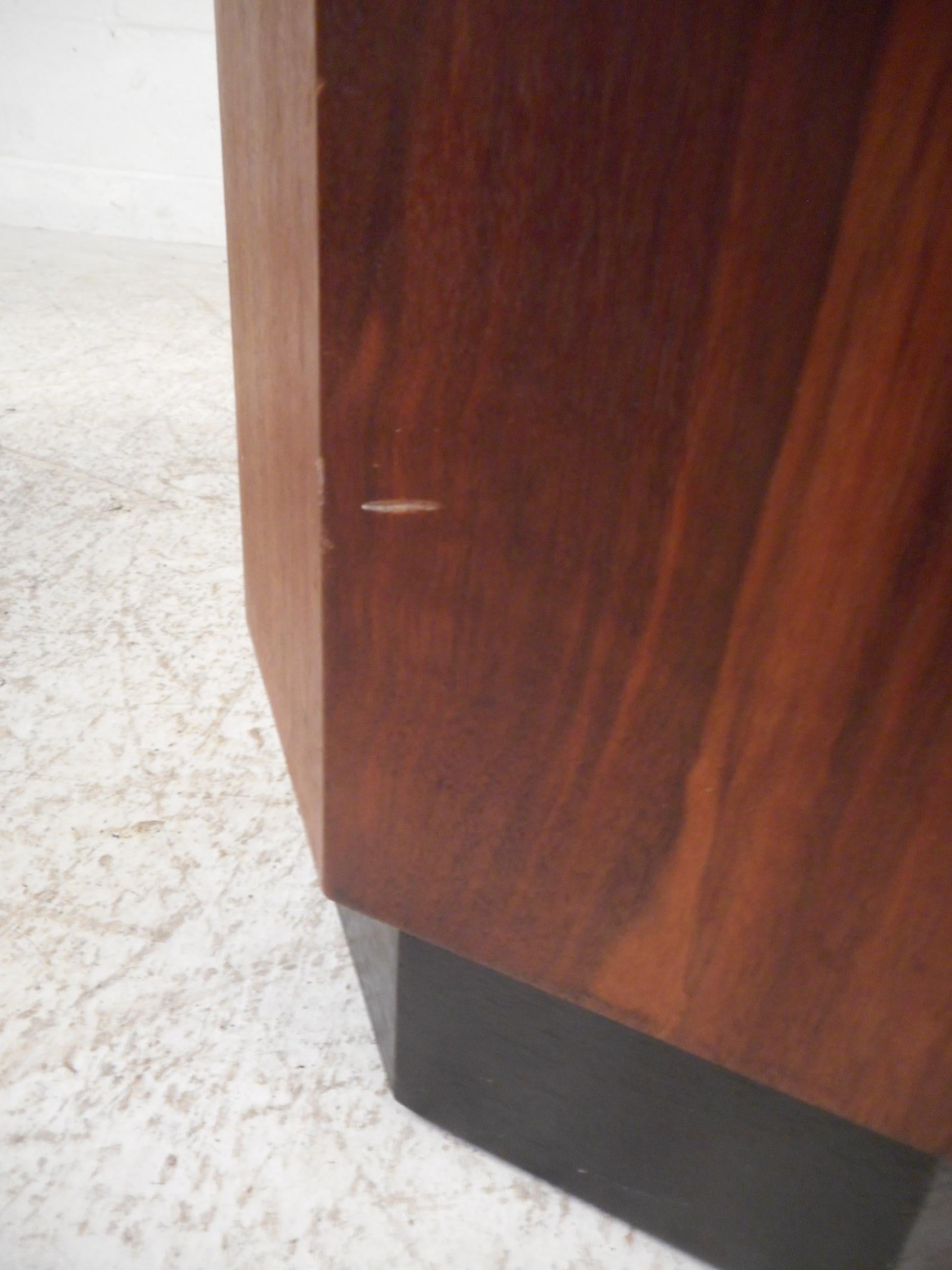 Pair of Petite Midcentury Slate Top Tables after Fred Kemp 5