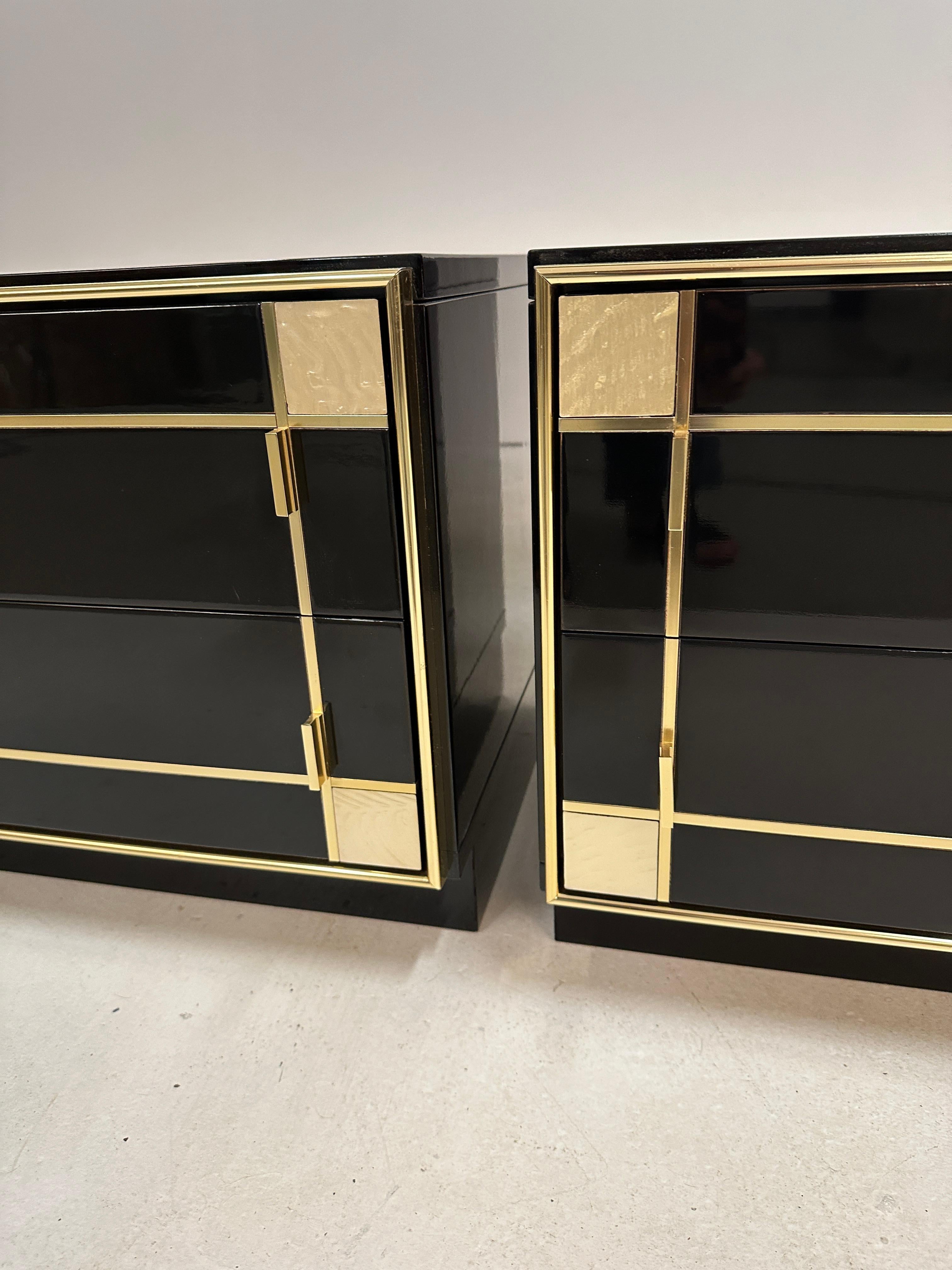 Fine XX secolo Coppia di cassettoni Pierre Cardin per Roche Bobois, anni '80 ca. in vendita