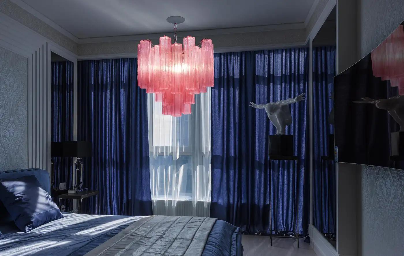 Coppia di lampadari a tubo in vetro rosa, Murano, anni '70 in vendita 9