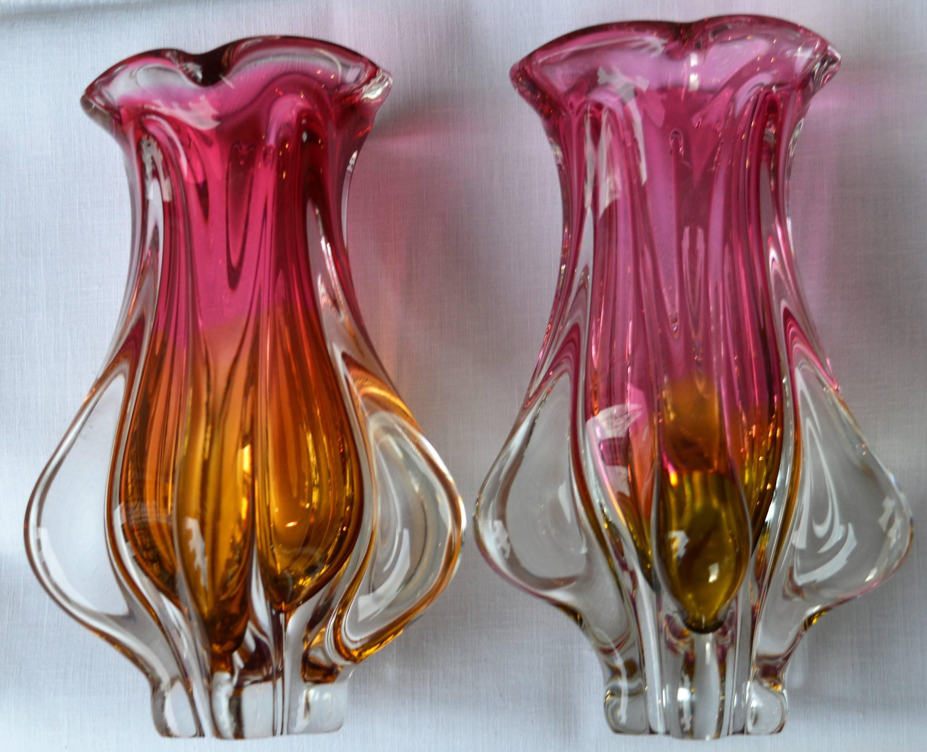Pair of Pink, Gold & Clear Art Glass, Josef Hospodka, Chribska Glassworks, Czech In Excellent Condition For Sale In New Westminster, British Columbia