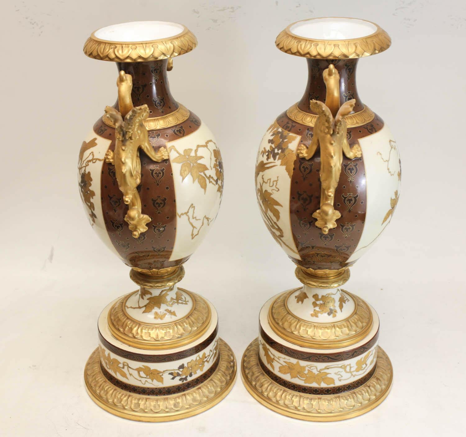 Pair of Pirkenhammer Porcelain Aesthetic Gold Encrusted Dragon Vases, circa 1880 In Good Condition For Sale In Pasadena, CA