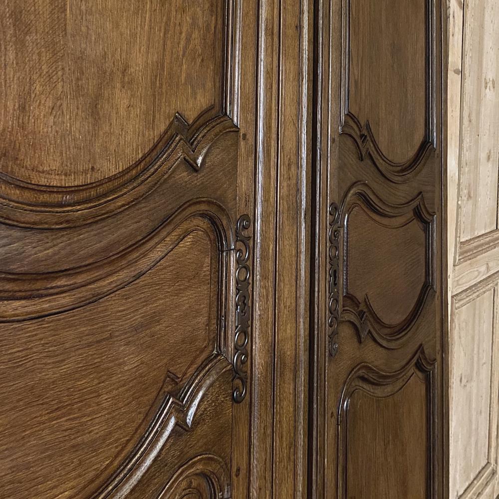 Chêne Paire de plaques d'armoire ou de portes d'armoire, 19ème siècle en vente