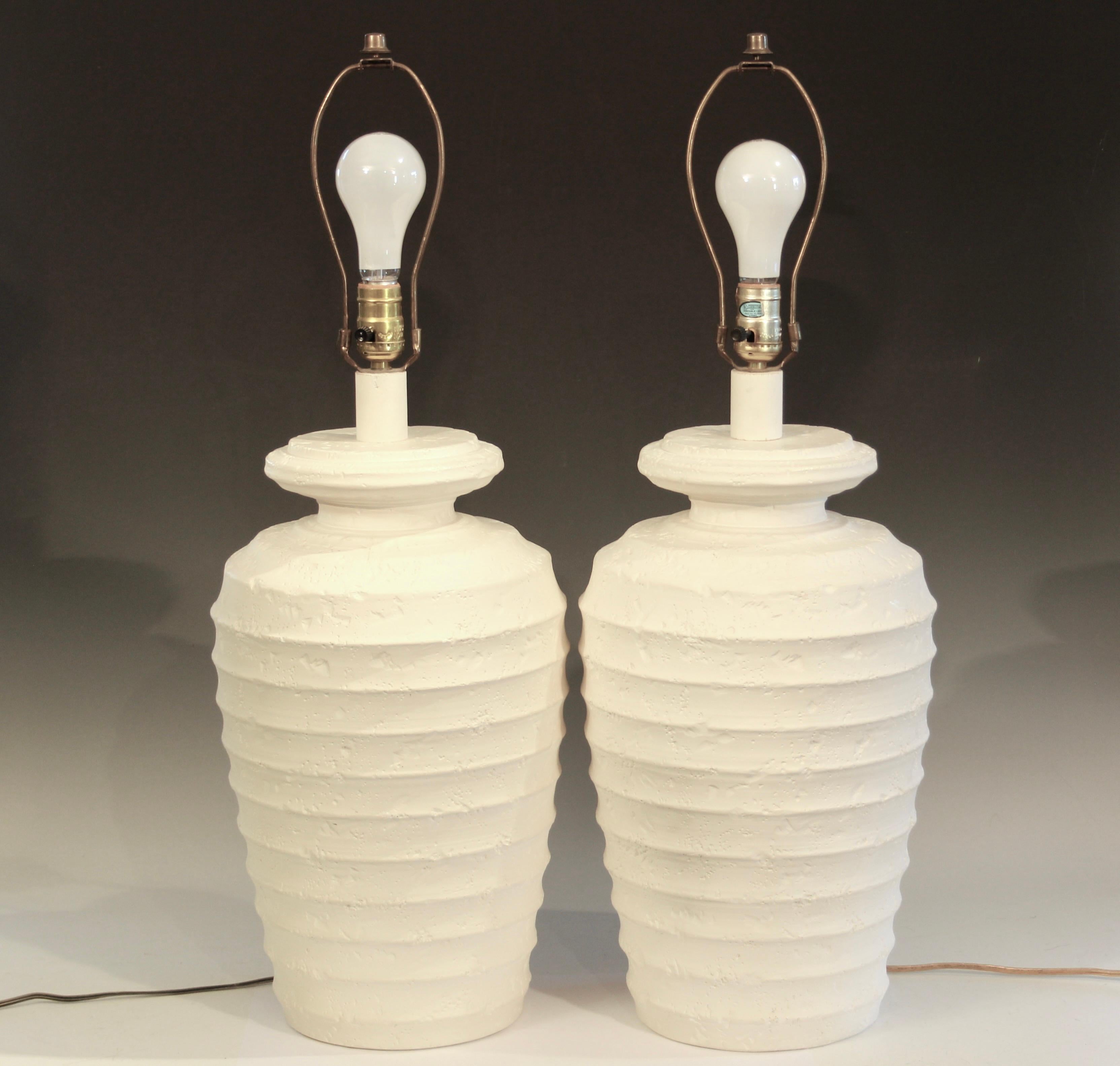 Large vintage pair of ribbed plaster lamps by Alsy, circa 1980's. 30