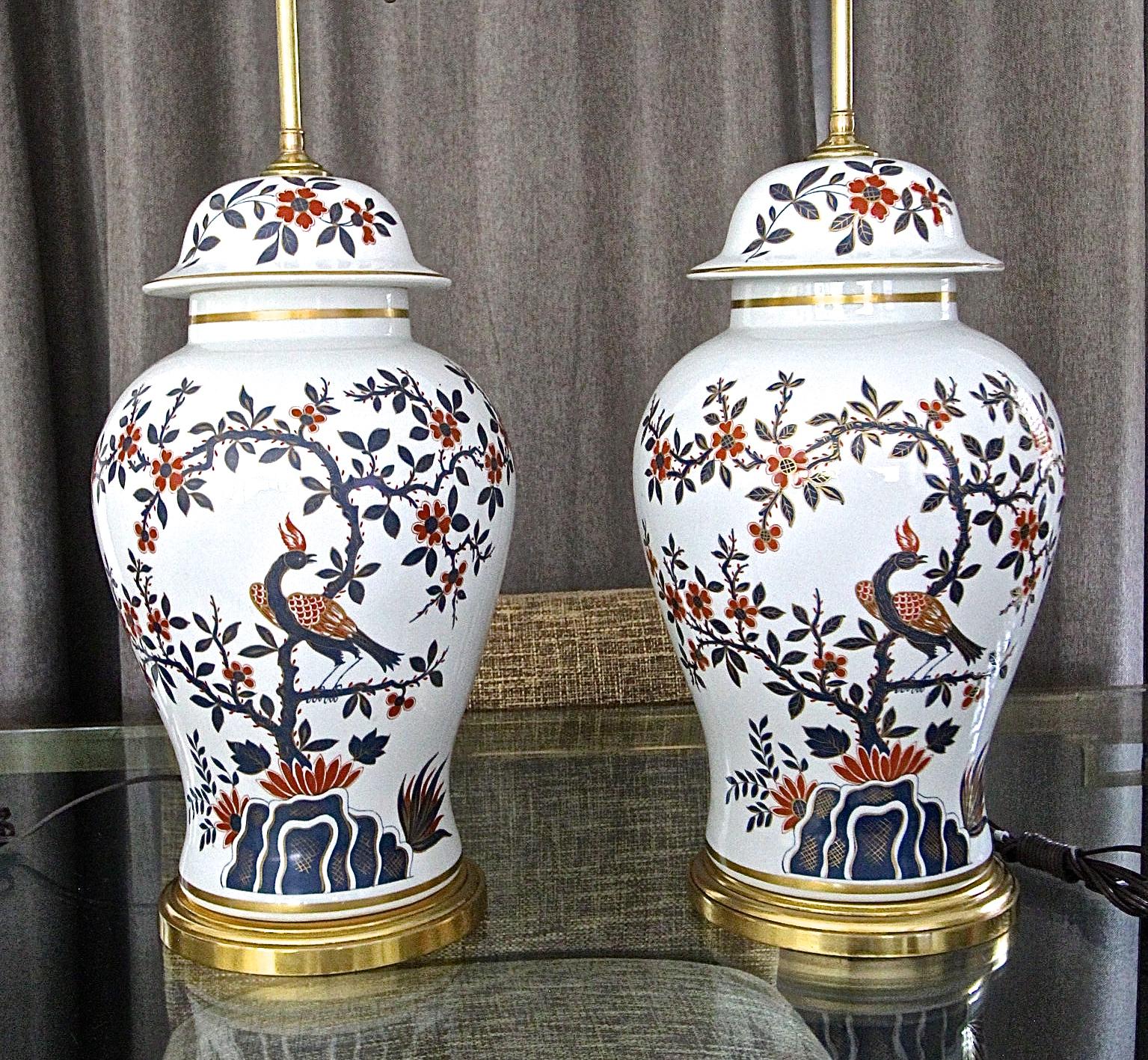 Pair Porcelain De Paris Chinoiserie Style Table Lamps In Good Condition In Palm Springs, CA