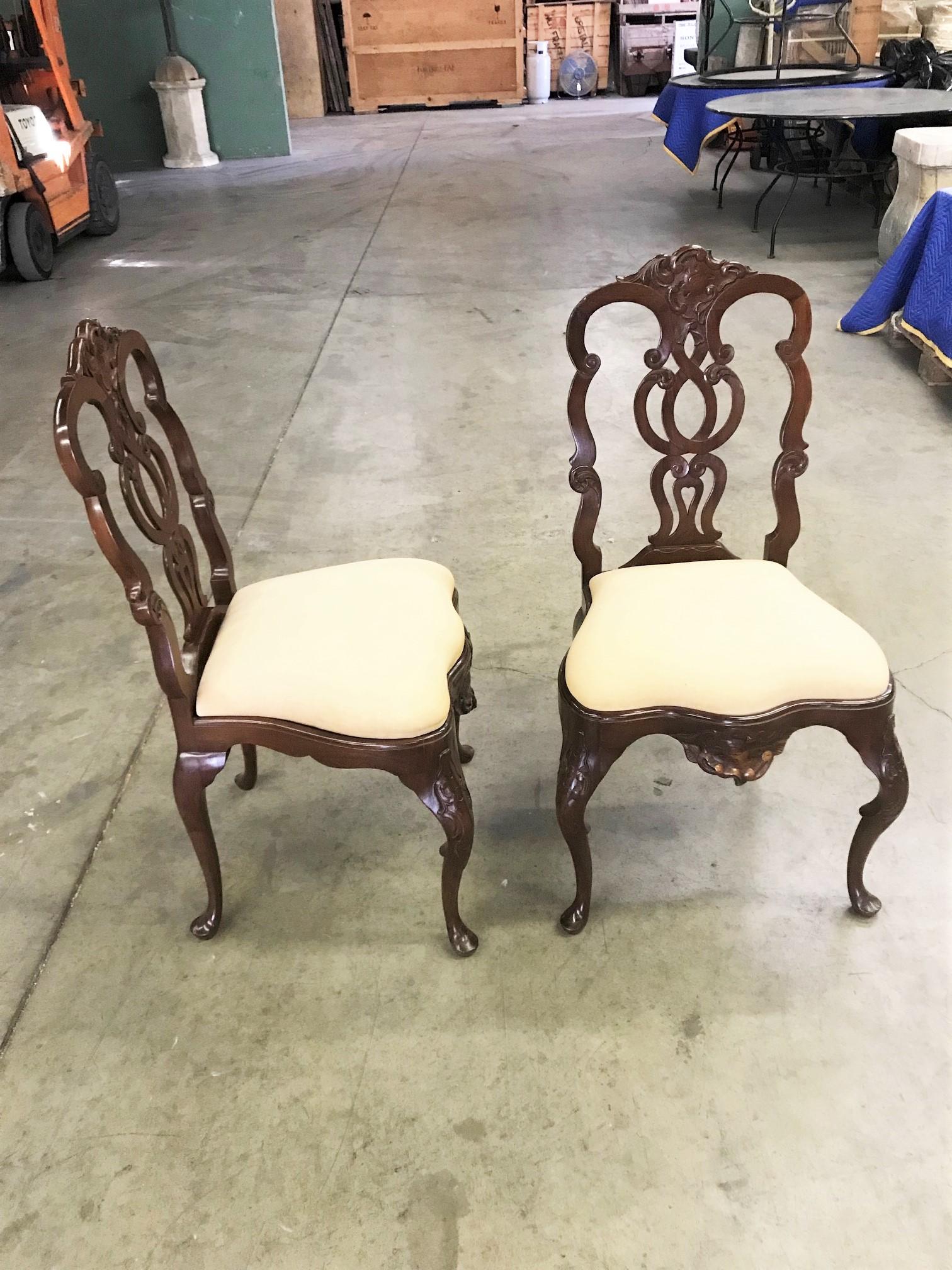 Pair Portuguese Rococo Jacaranda Hand carved Wood Dining Side Chairs Antique LA For Sale 8