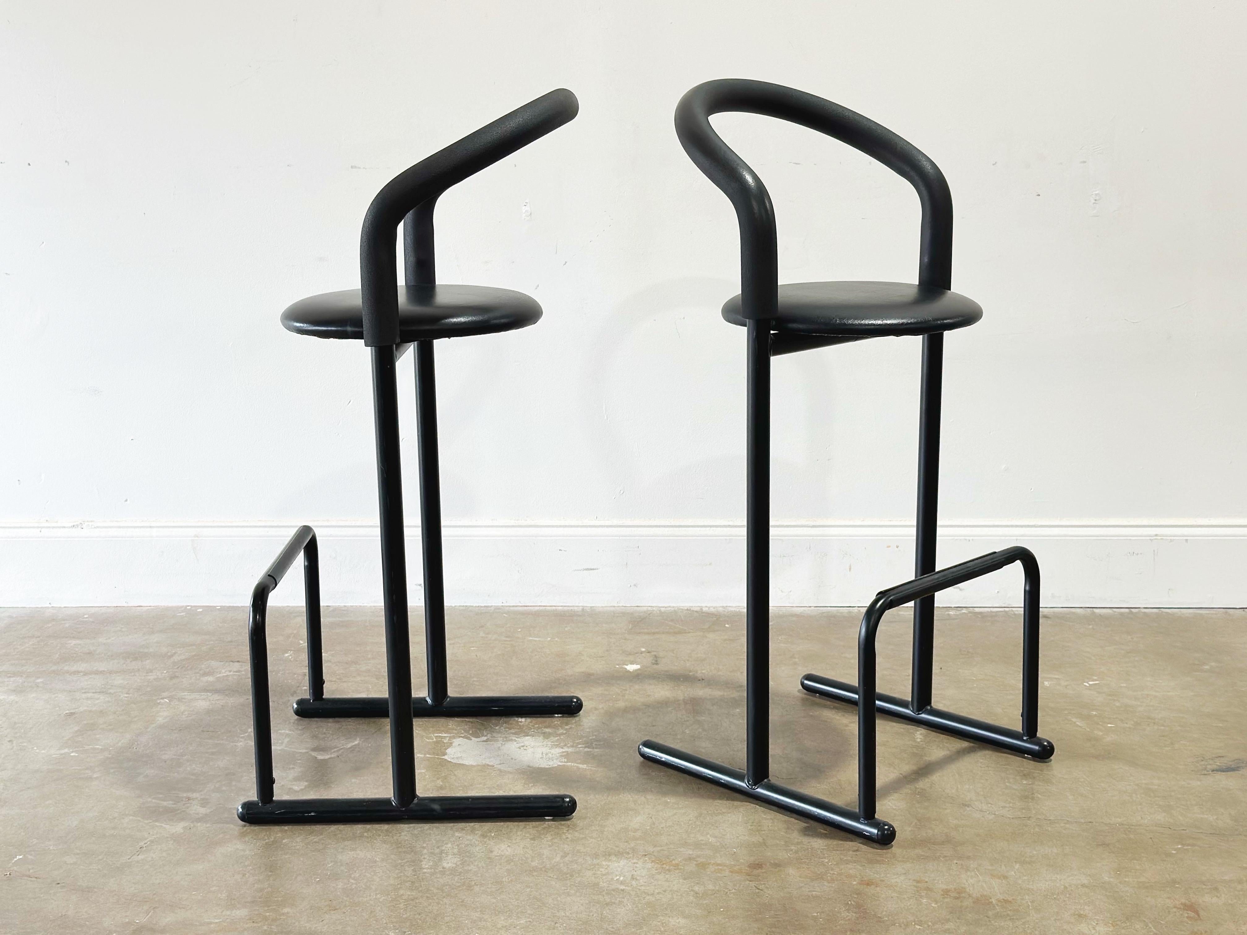 Late 20th Century Pair Post Modern Barstools, Vintage 1980s Amisco Black Bar Stools, Bar Height For Sale