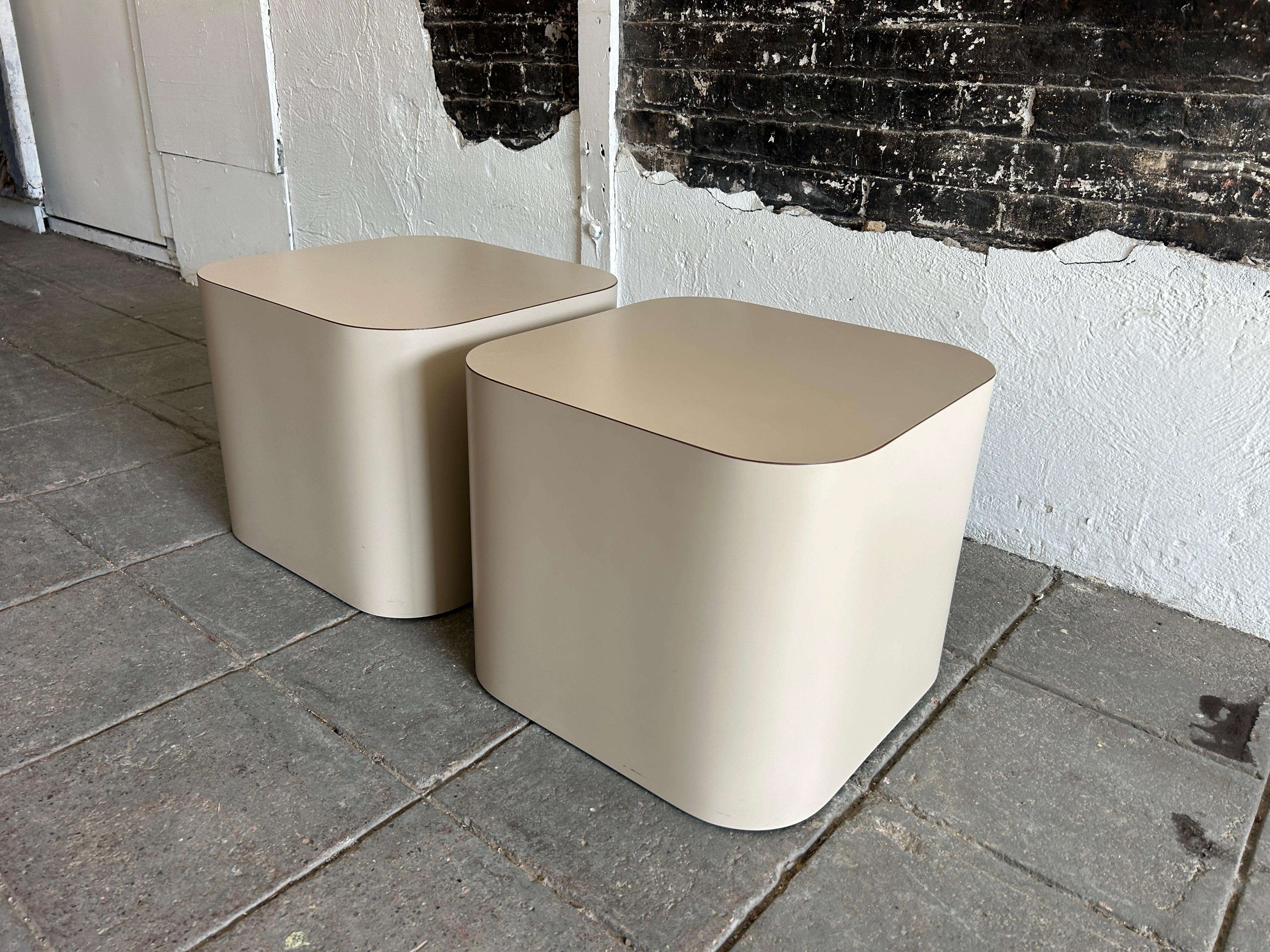 Post-Modern Pair Post modern taupe tan matte laminate rounded corners square end tables For Sale