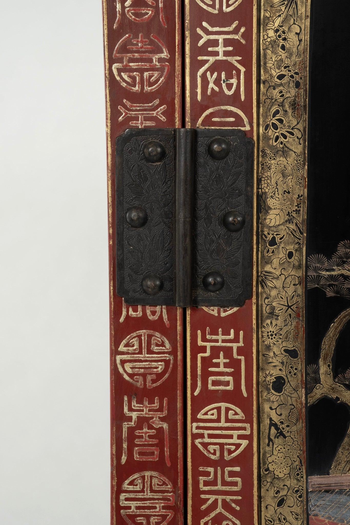 Pareja de armarios lacados de la dinastía Qing 11