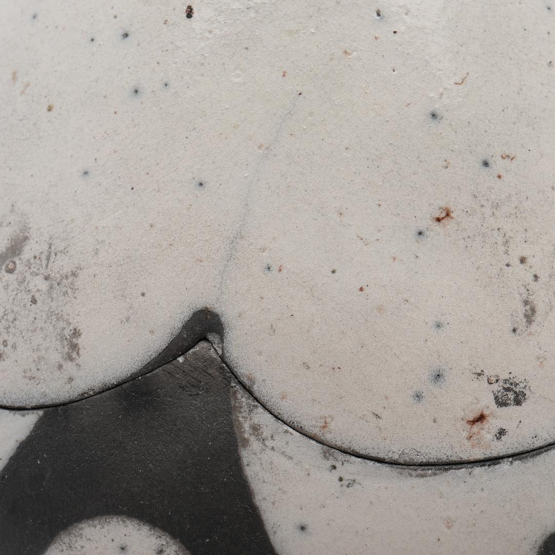 Pair of Raku burnt earthenware lidded bowls by Ilja Pronk. Signed. The Netherlands, circa 1980's 