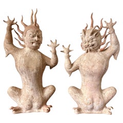 Pareja de raros e importantes guardianes de tumbas de cerámica china de la Tang Dynasty con Test TL