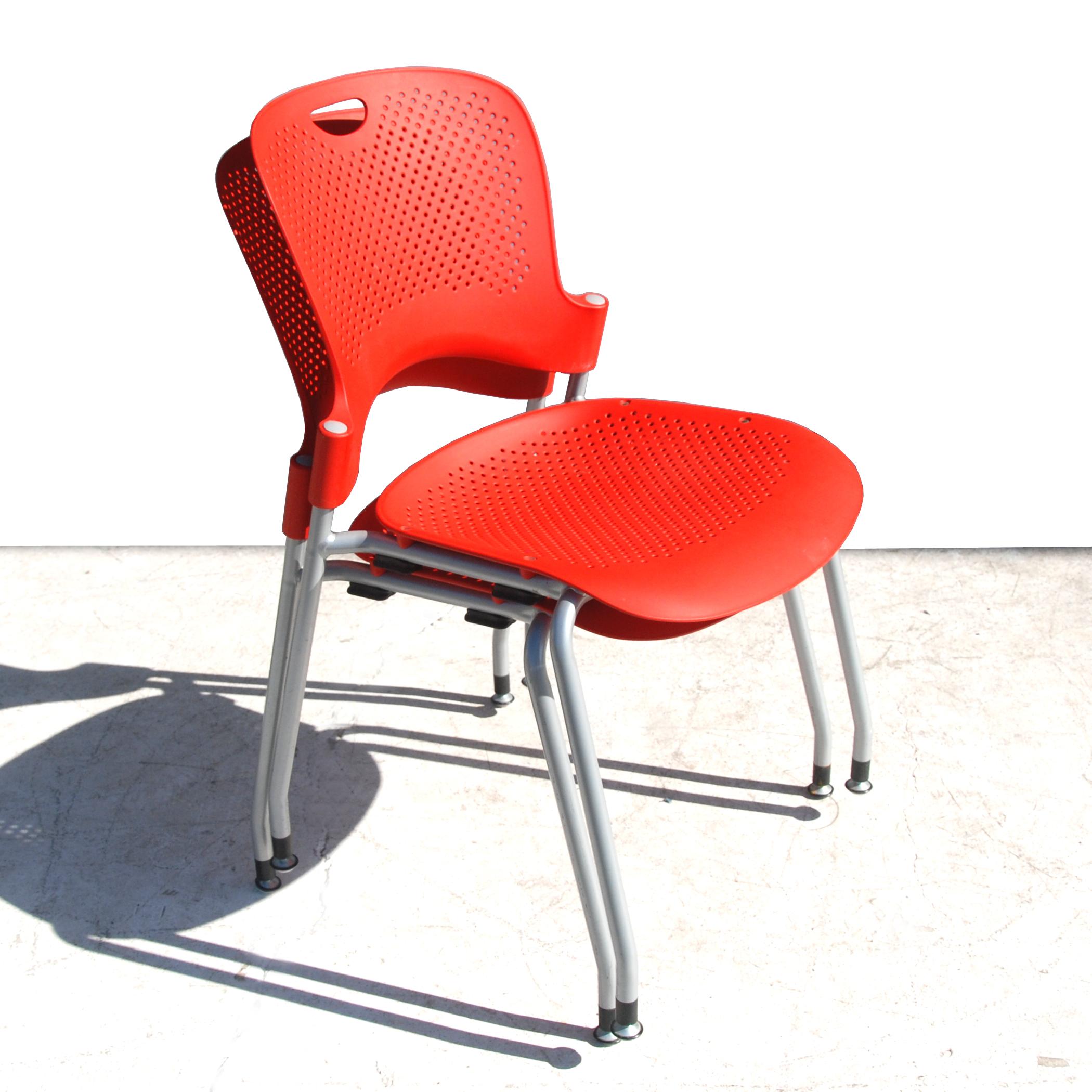 Caper stacking chair
Designed by Jeff Weber for Herman Miller
Caper’s polypropylene backrest is contoured to fit your back and perforated with holes to allow your body to breathe, which helps moisture and heat to dissipate so you remain