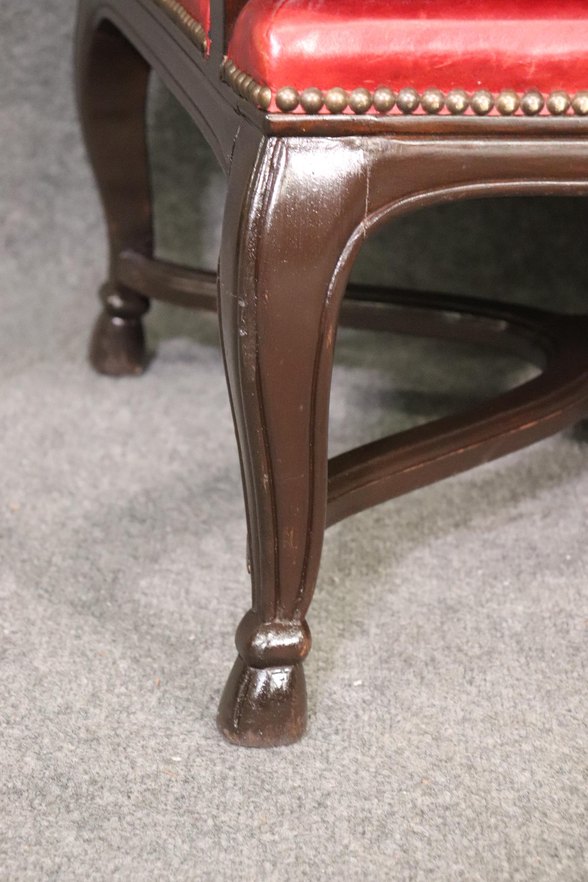 Pair Red Leather Mahogany Regency Style Armchairs Club Chairs Circa 1960s In Good Condition In Swedesboro, NJ