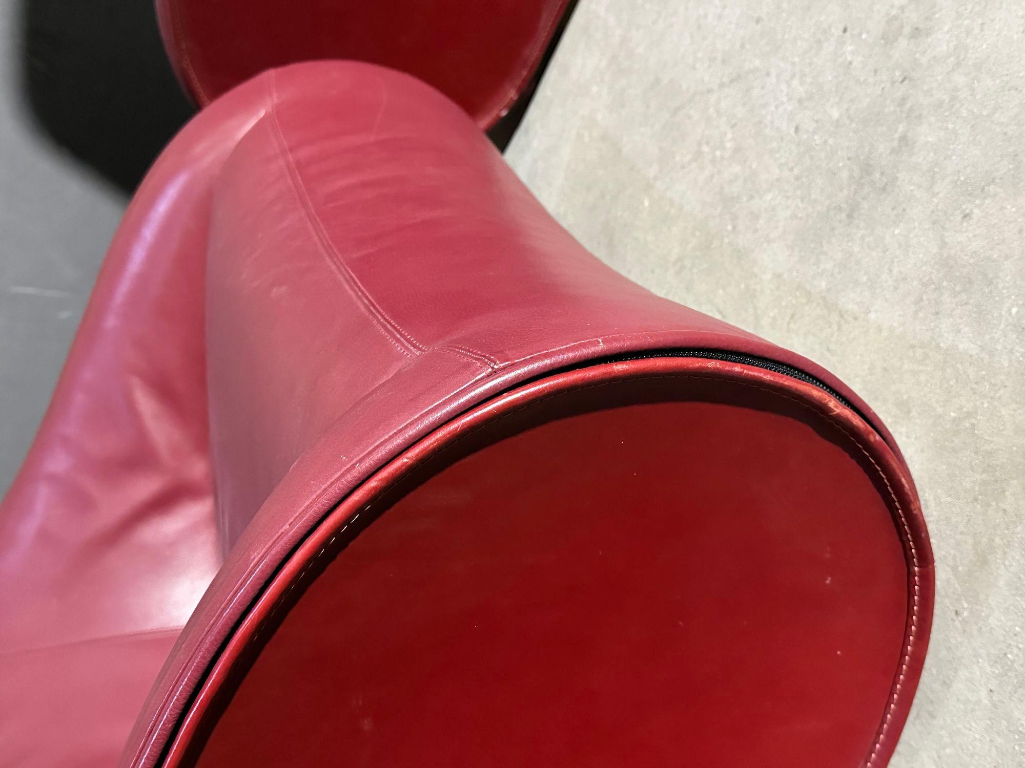 Pair Red Leather Zanotta Derby Arm Chairs by Noe Duchaufour Lawrance, Italy For Sale 3