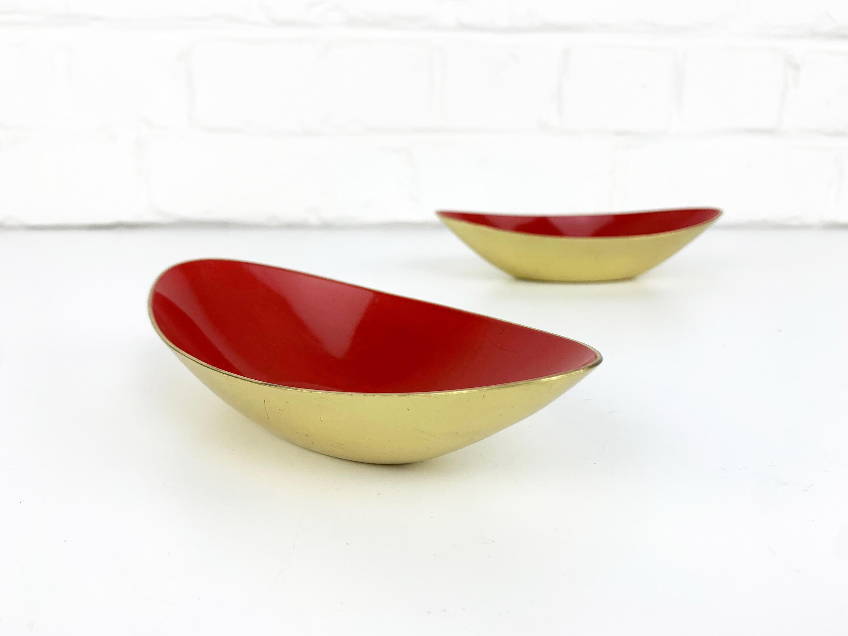 Scandinavian Modern Pair Red Modernist Bowls in Brass by Gunnar Ander Ystad Metall Sweden  For Sale