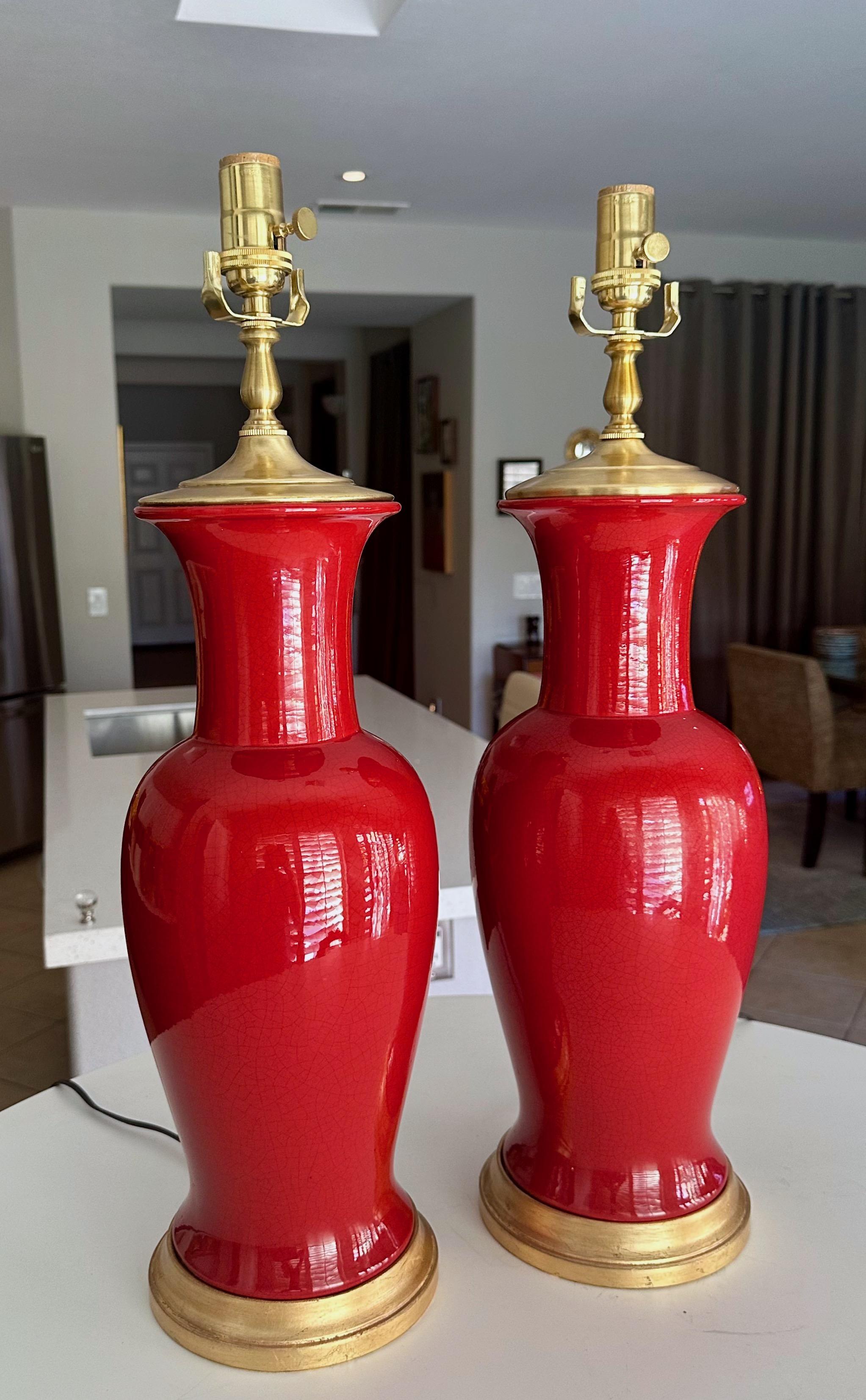 Paire de lampes de table en céramique orange rougeâtre de style asiatique en vente 8